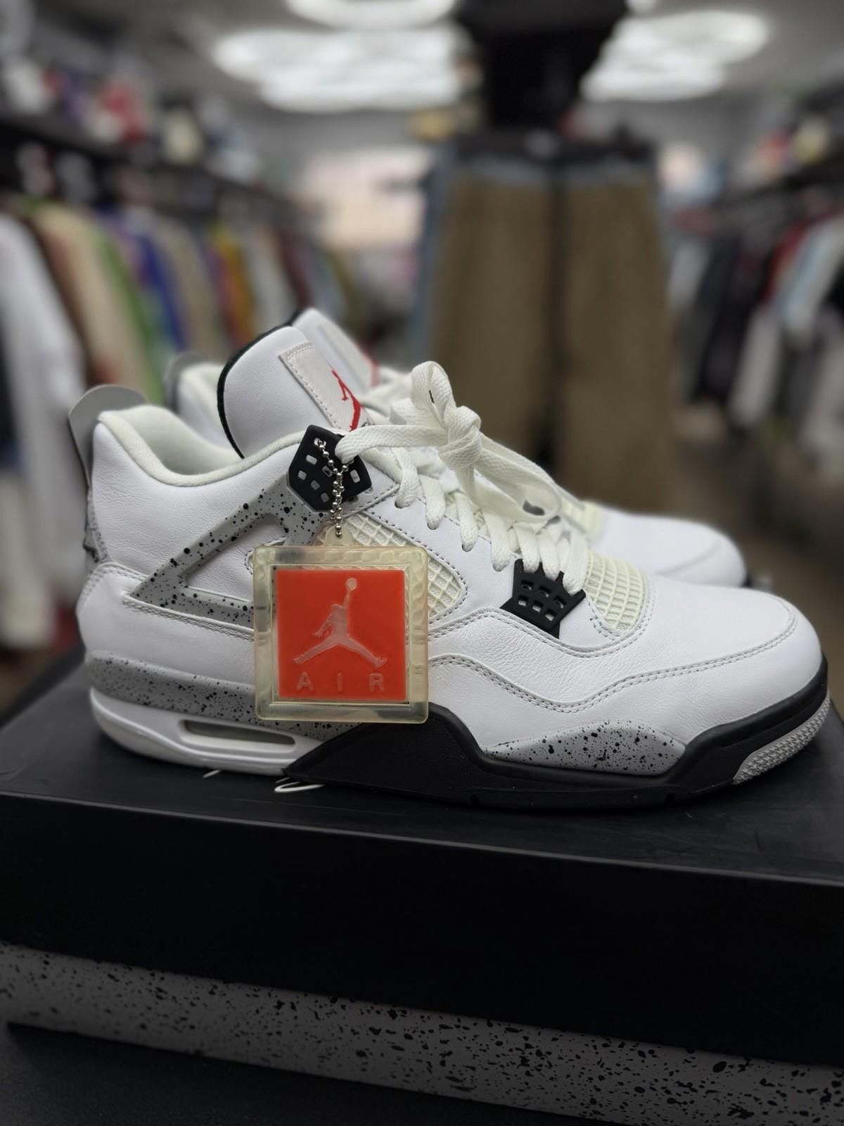 Jordan Brand Size 11.5 - Jordan 4 Retro OG Mid White Cement 2016 NEW Size US 11.5 / EU 44-45 - 2 Thumbnail