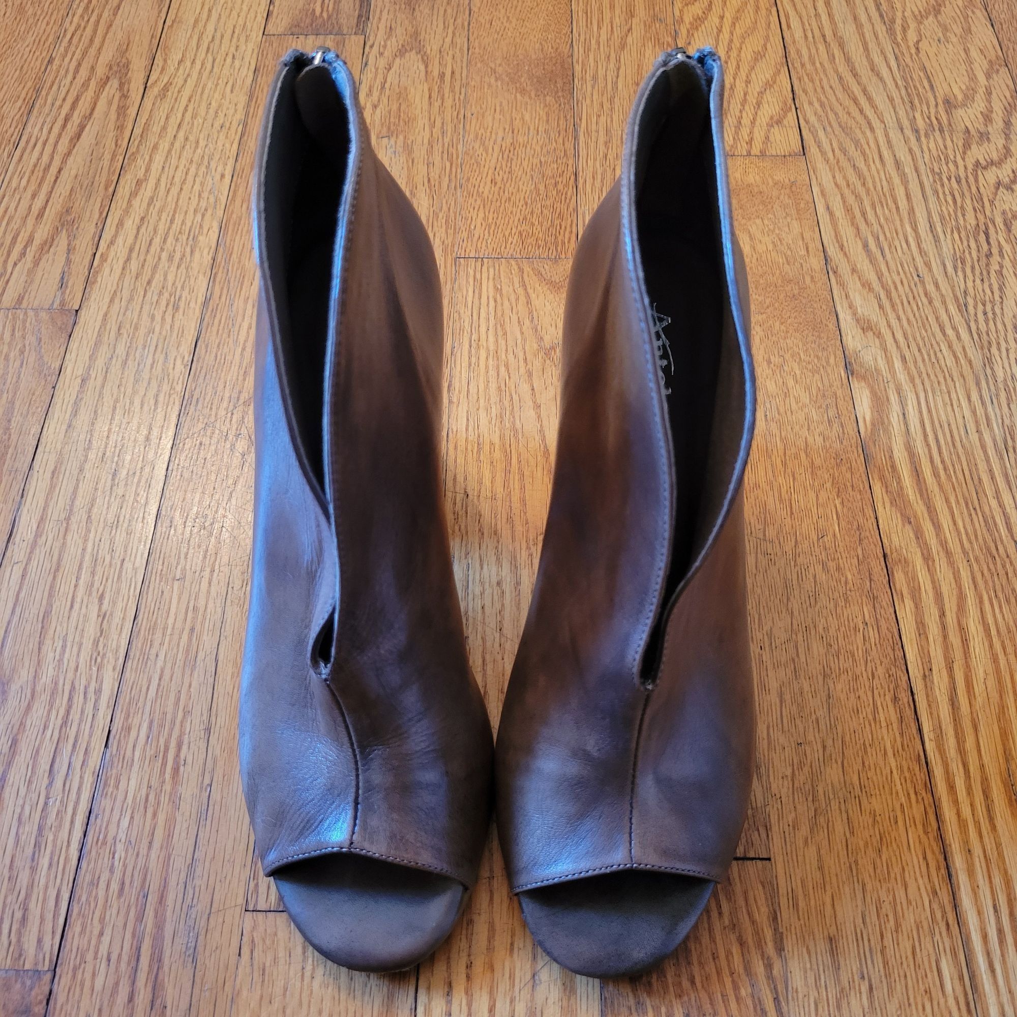Other Antelope Leather Peep Toe Ankle Boots Block Heel 39 Back Zip Size US 9 / IT 39 - 3 Thumbnail