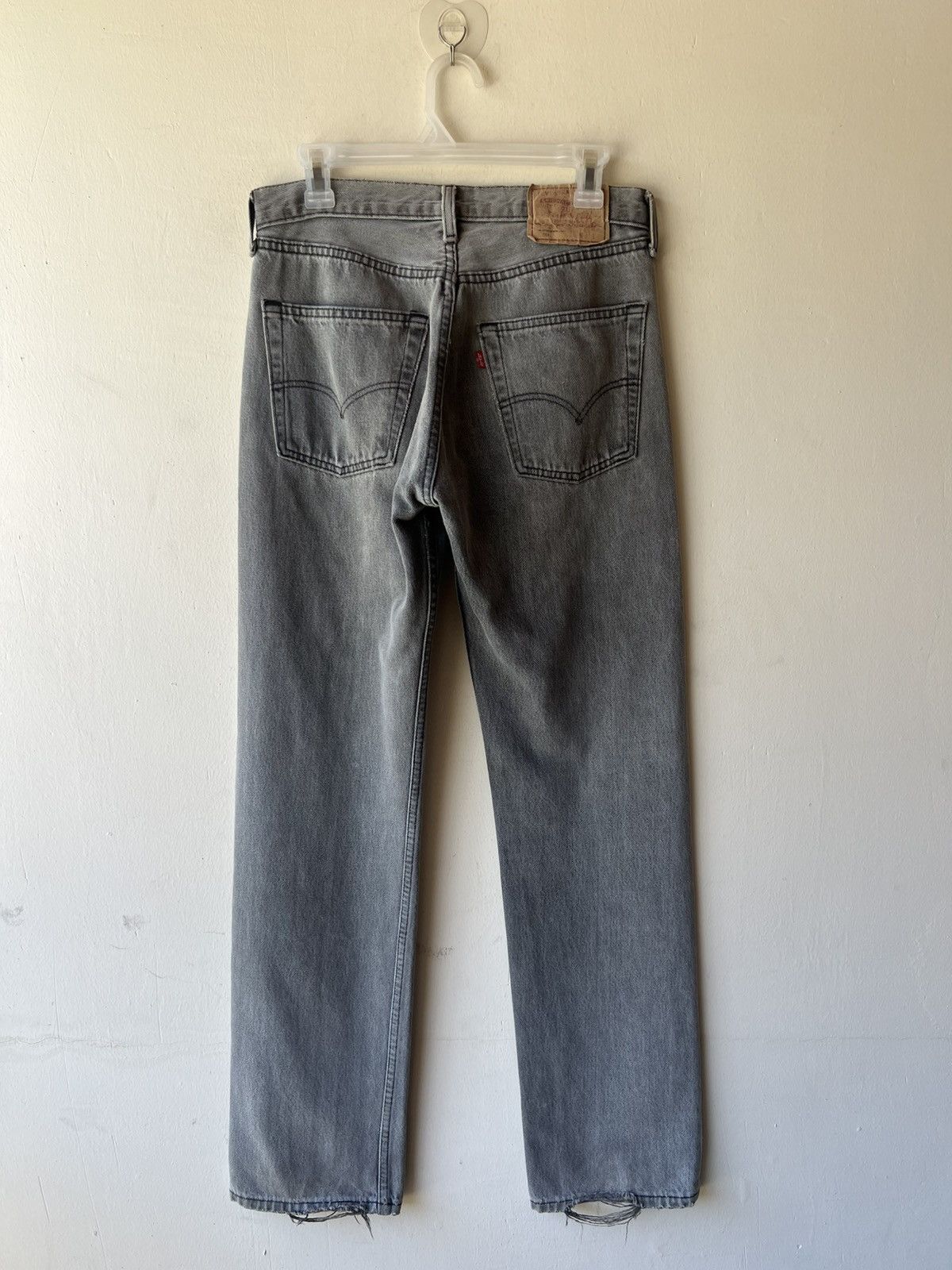 Levi's Vintage 1994 Levi’s 501 Made in Uk Faded Black Denim Jeans Size US 30 / EU 46 - 3 Thumbnail
