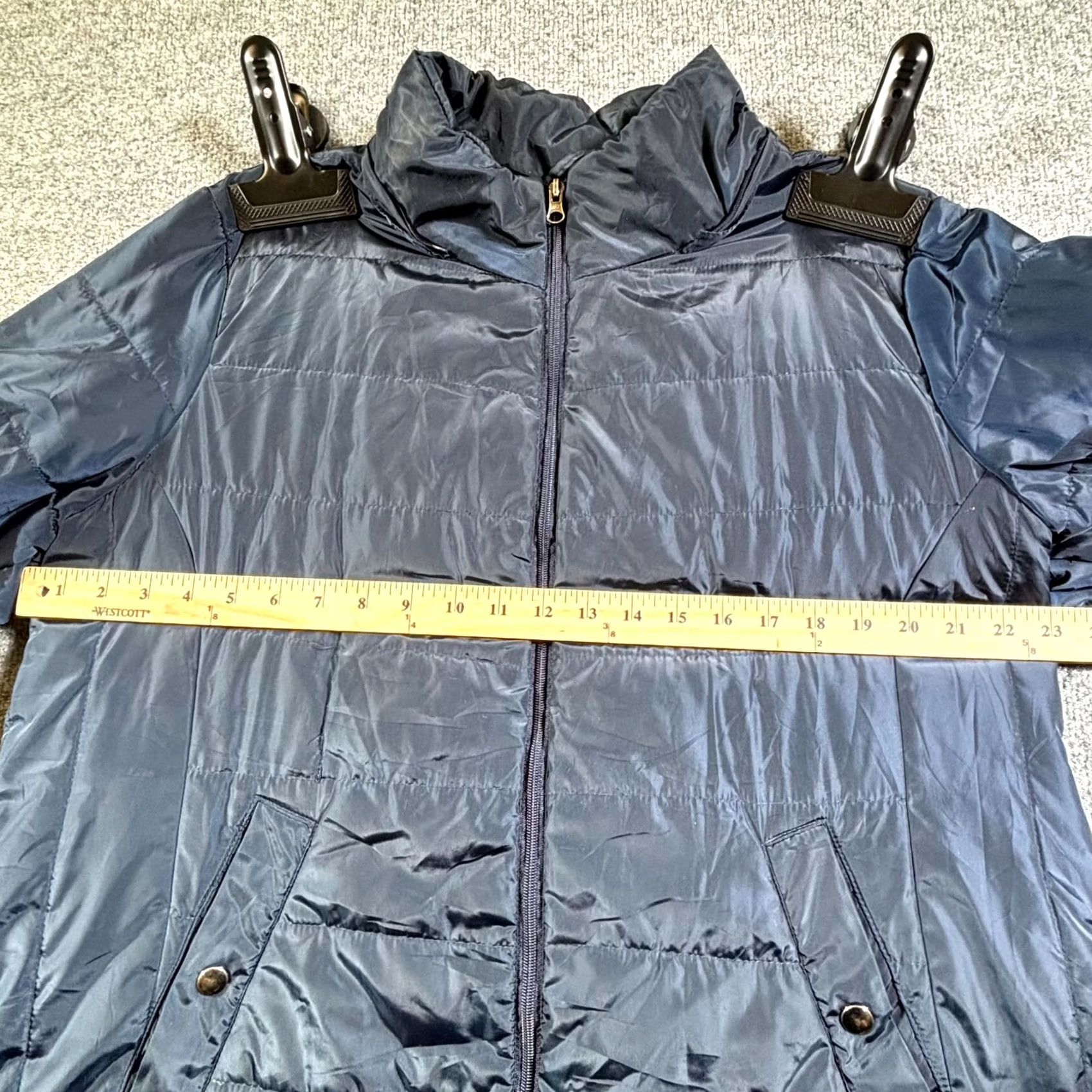Vintage St. John's Bay Puffer Jacket Women's 1X Black Polyester Full-Zip Jacket No N/A Size XL / US 12-14 / IT 48-50 - 6 Thumbnail
