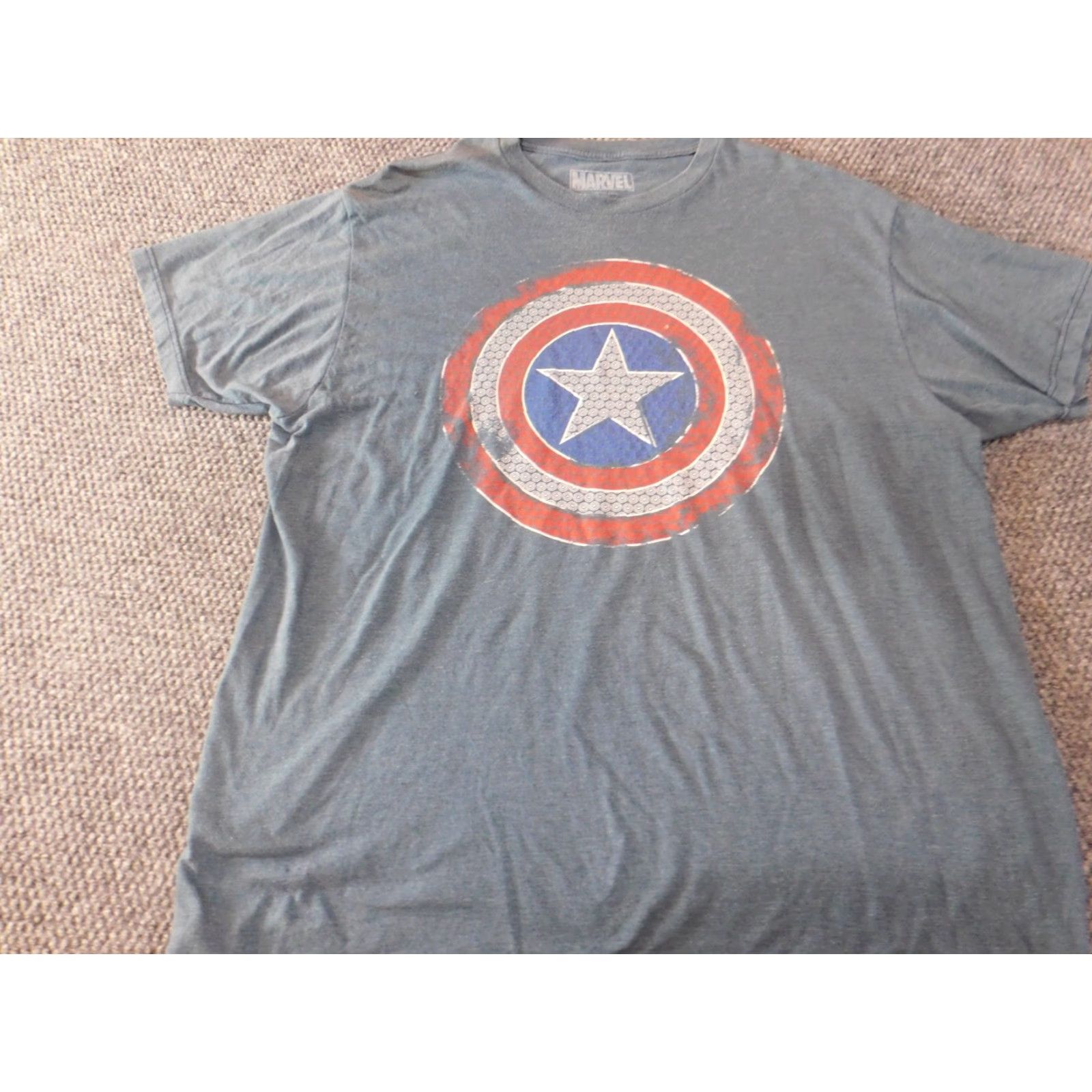 Vintage Captain America Marvel Logo T-Shirt Men XL Blue Short Sleeve Crew Neck Knit Cotton Regular Vintage? No (adjust?). Size US XL / EU 56 / 4 - 2 Thumbnail