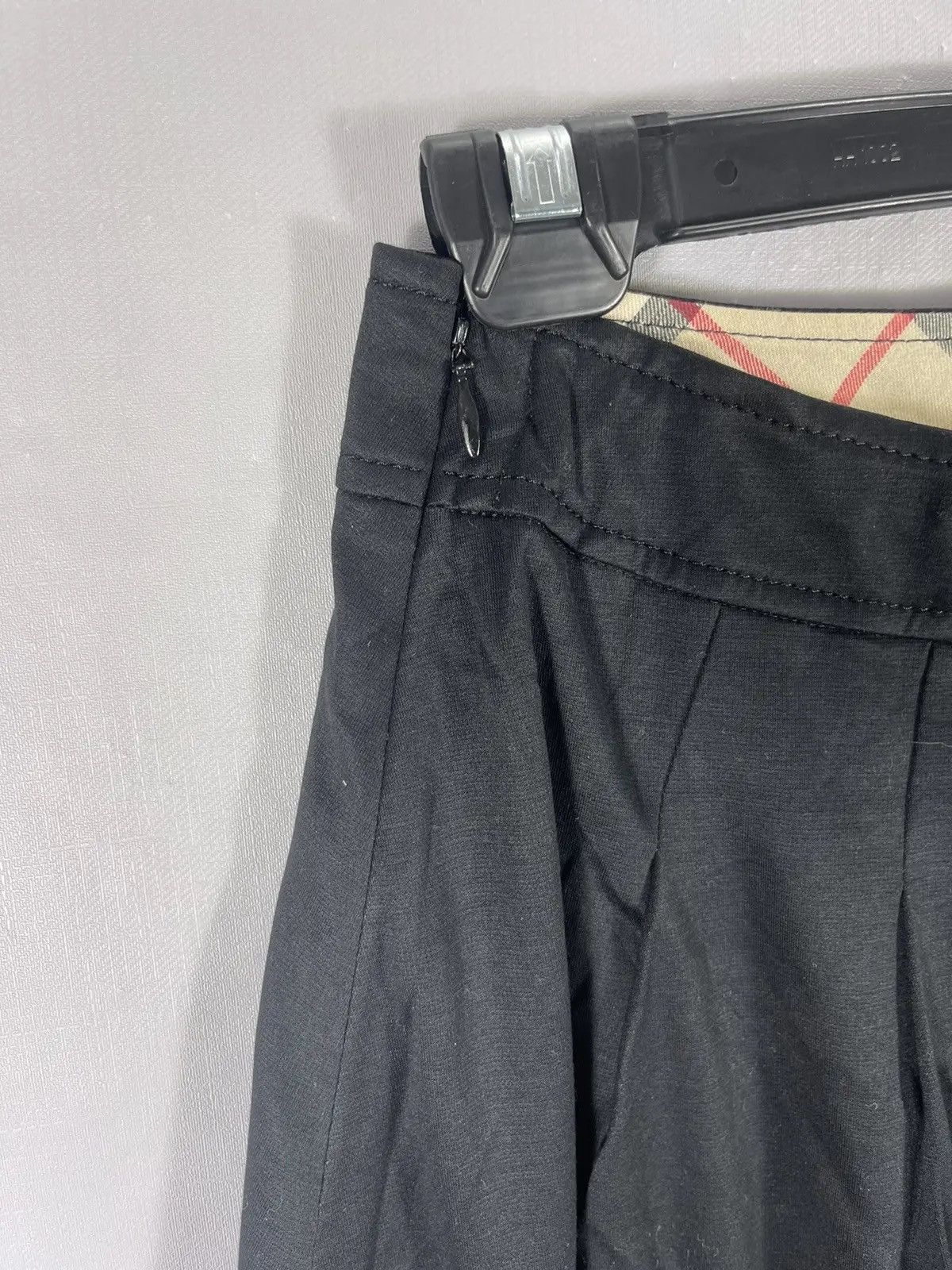 Burberry × Vintage Vintage BURBERRY LONDON Nova Check Made In Japan Skirt Size 28" / US 6 / IT 42 - 7 Thumbnail