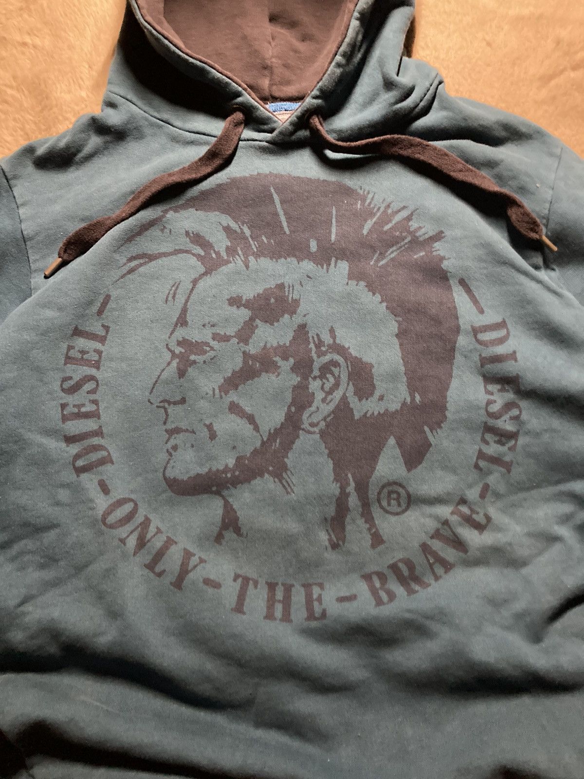Diesel × Japanese Brand ⛩️Vintage Diesel Big center Logo Hoodie Japanese Style Y2K Size US M / EU 48-50 / 2 - 3 Thumbnail