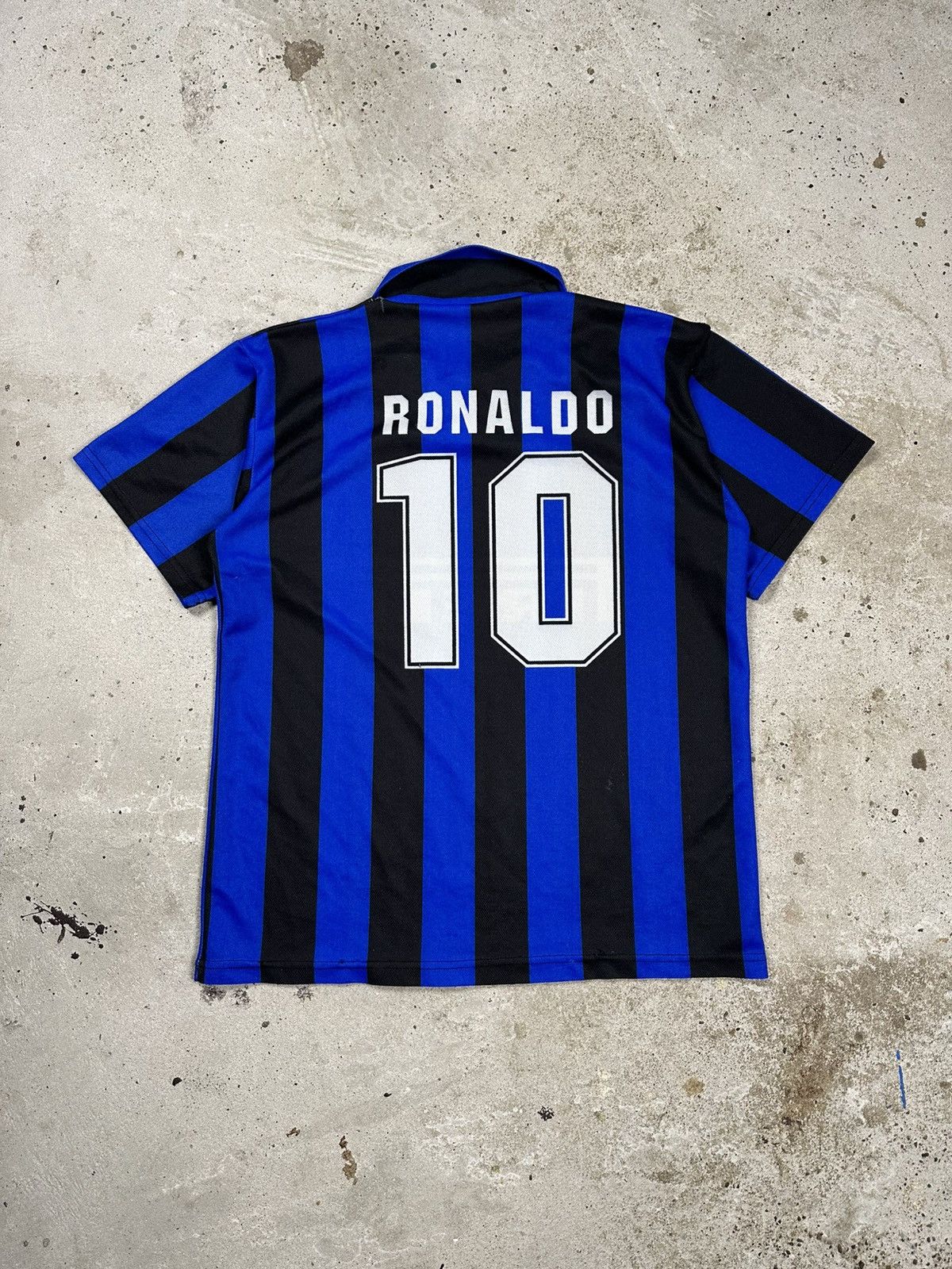 Other Vintage 90s Inter Milan Ronaldo Nazario Home Jersey Size US L / EU 52-54 / 3 - 2 Thumbnail