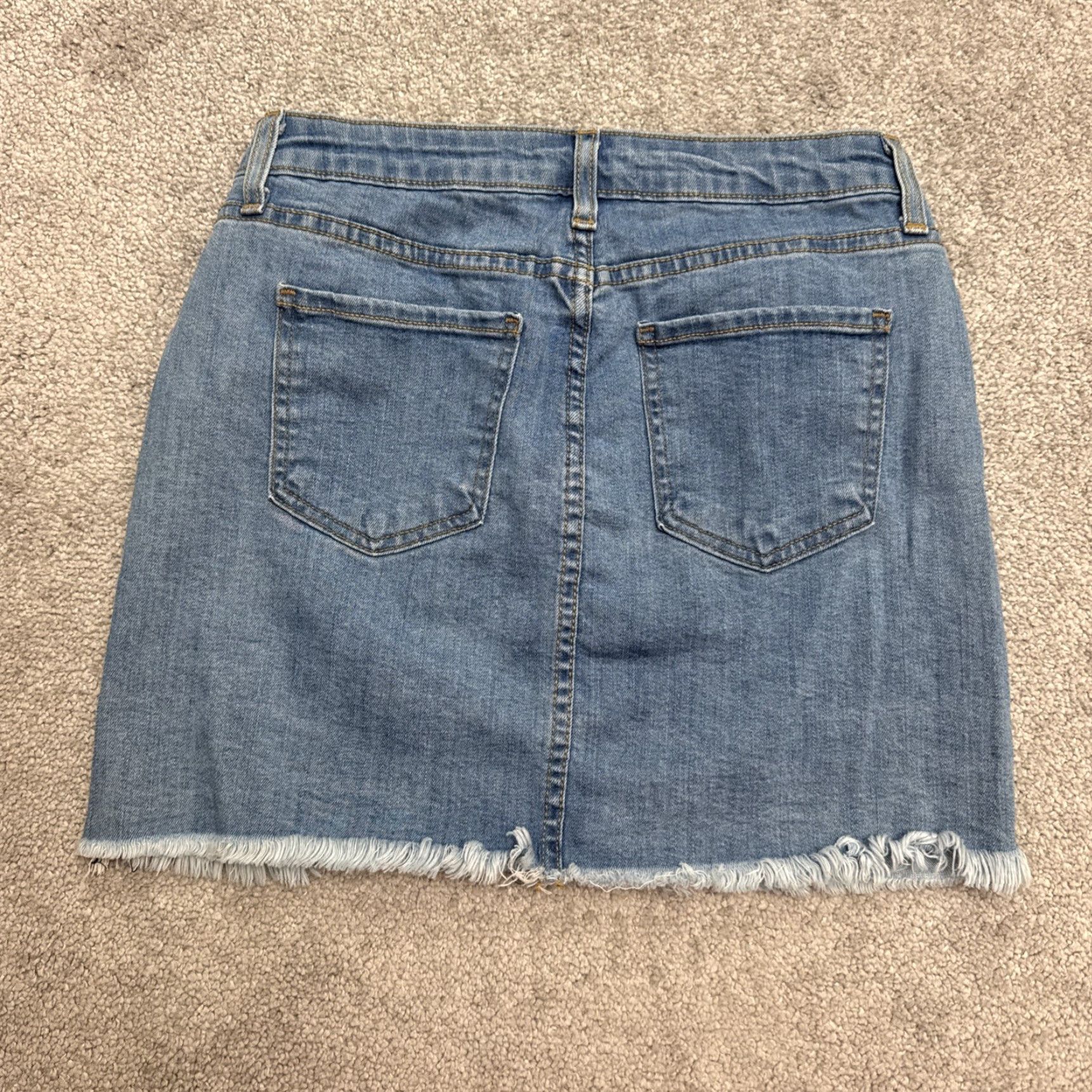 Denime VINTAGE O2 Denim Mini Skirt Womens Small Blue Casual Streetwear 90s Cotton Raw Hem Size 28" / US 6 / IT 42 - 2 Thumbnail
