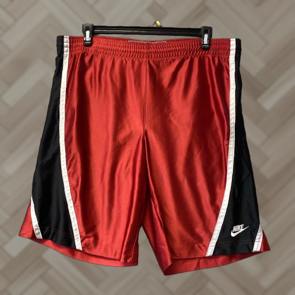 Nike Nike Mens Activewear Shorts Size L Red Black /114-50 Size US 31 - 1 Thumbnail