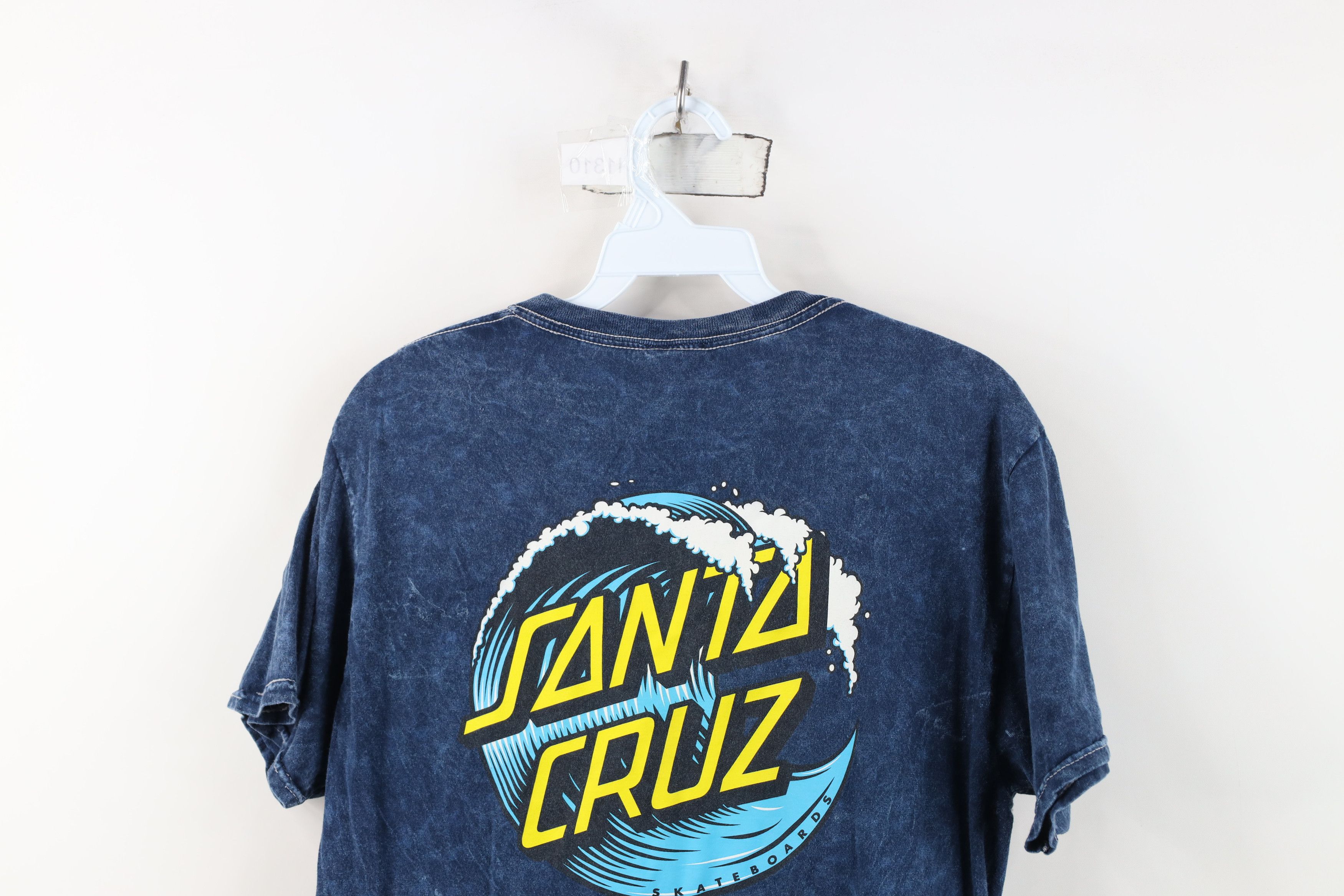 Santa Cruz Skateboards Vintage Y2K Santa Cruz Skateboards Acid Wash Surfing T-Shirt Size US S / EU 44-46 / 1 - 13 Thumbnail