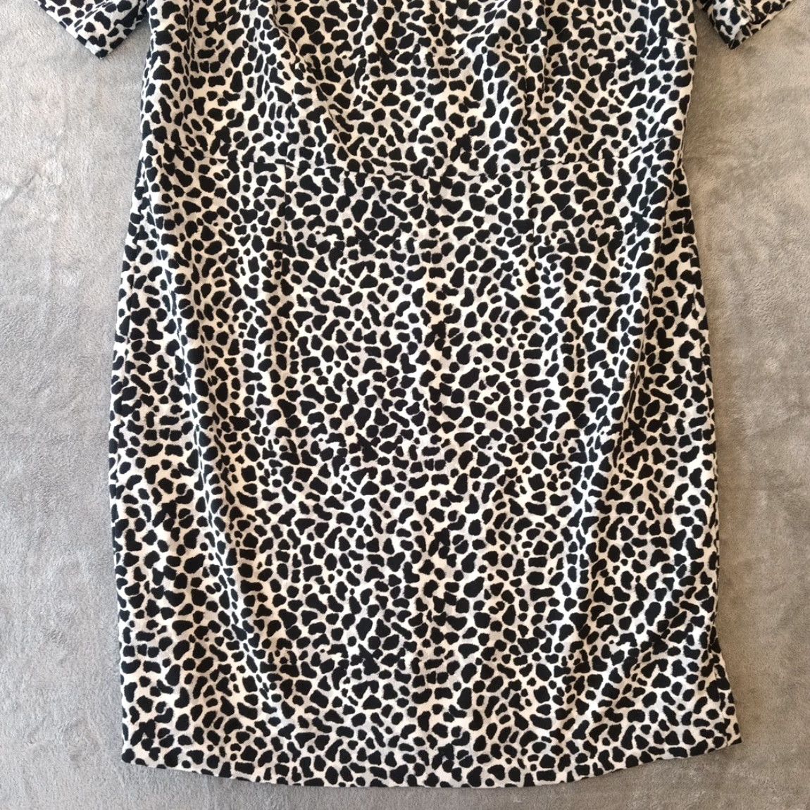 Talbots Talbots Sheath Dress Plus Size 16WP Black Gray Animal Print Short Sleeve Woman 16W Knee Length Vintage No Size 38" / US 16 / IT 52 - 5 Thumbnail