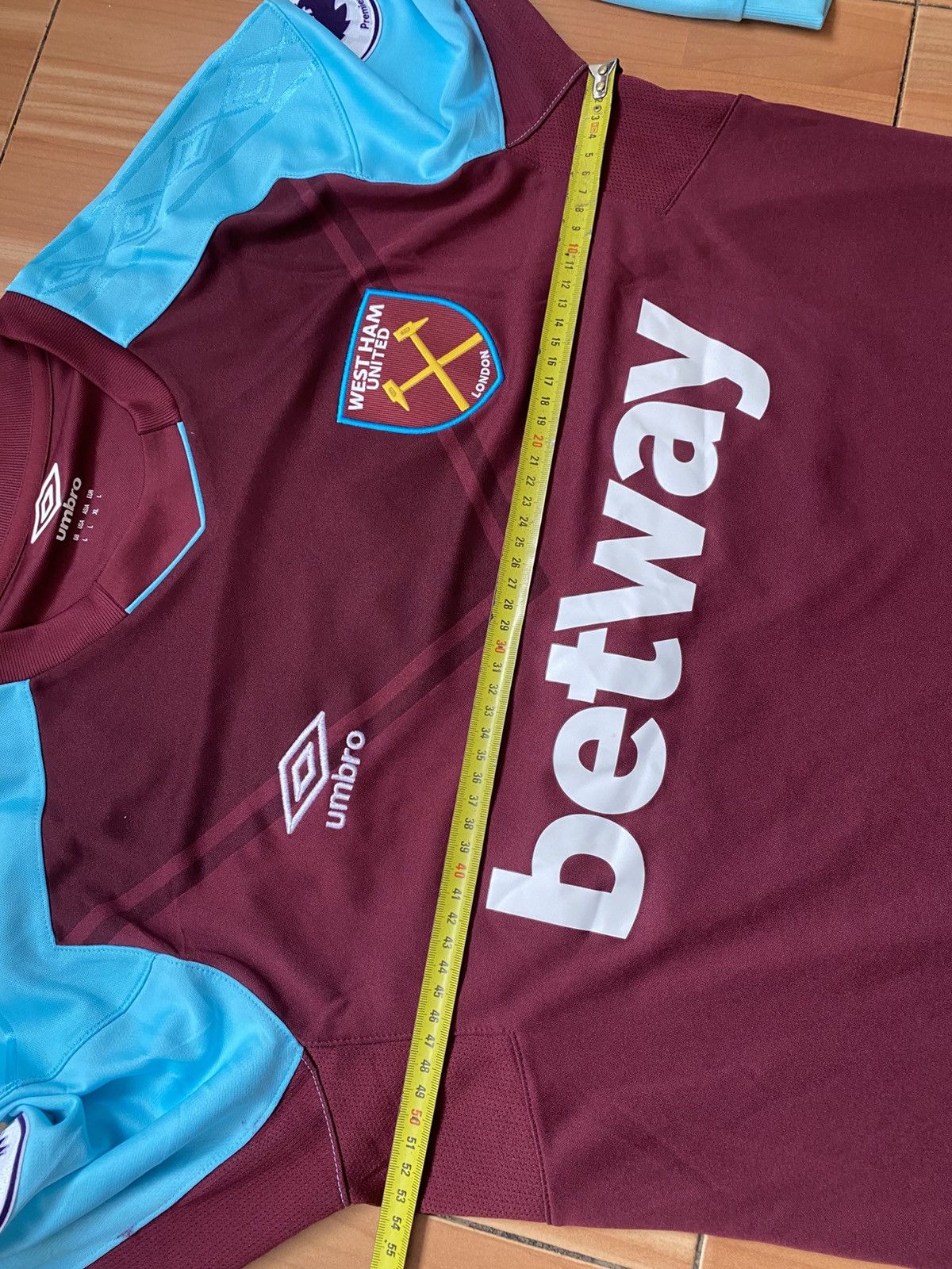 Umbro Umbro West Ham United L/S Home Football Shirt 2017/18 Size US L / EU 52-54 / 3 - 15 Thumbnail