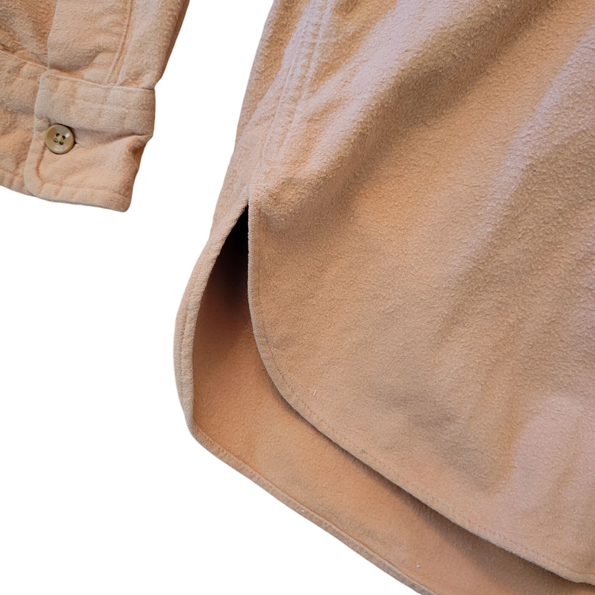 L.L. Bean LL Bean 15.5 Regular Chamois Cloth Shirt Peach Long Sleeve B Size US M / EU 48-50 / 2 - 5 Thumbnail