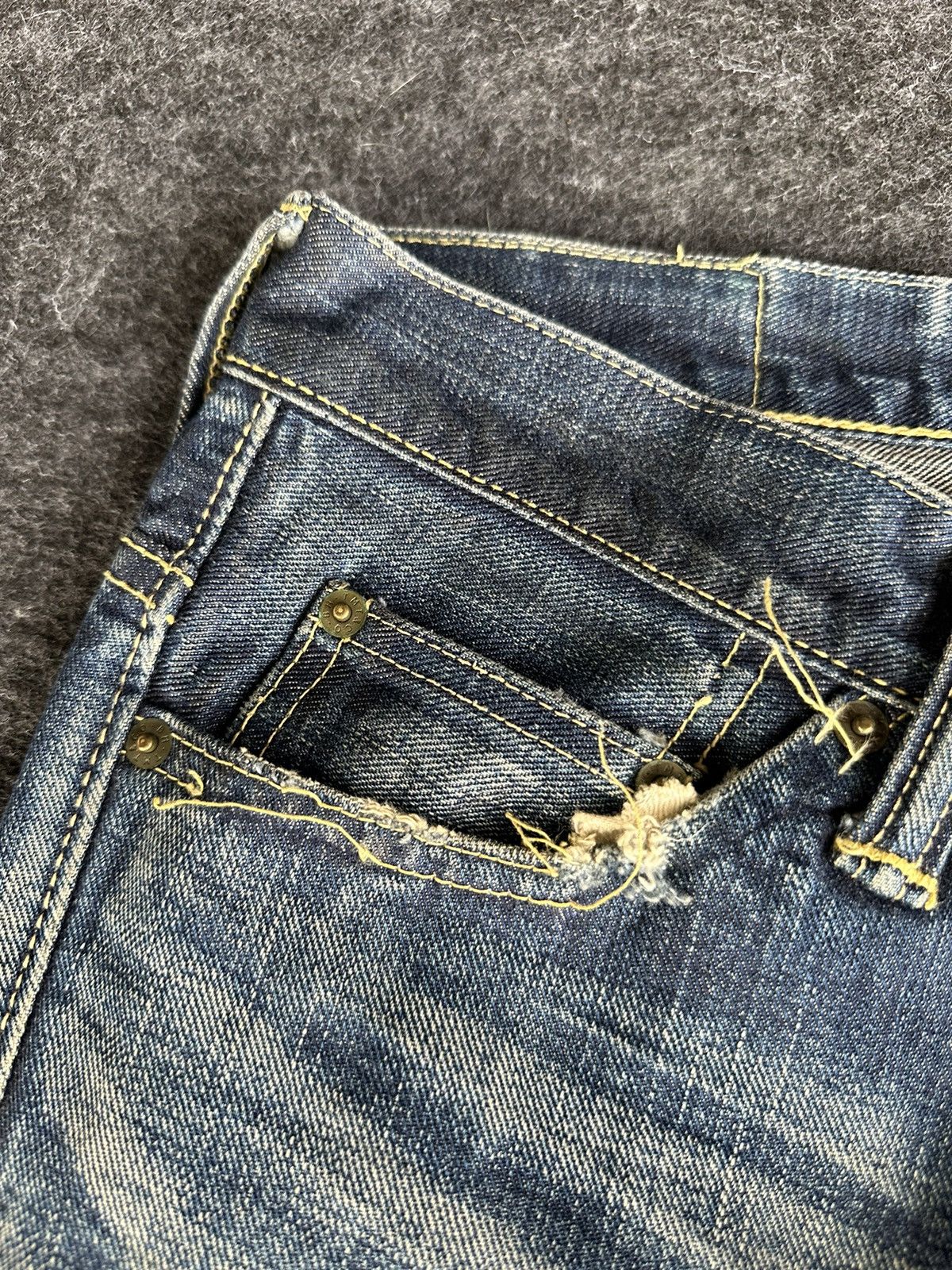 TMT 💥 Rare TMT Japan 8th Anniversary Washed Vintage Denim D483 Size US 32 / EU 48 - 14 Thumbnail