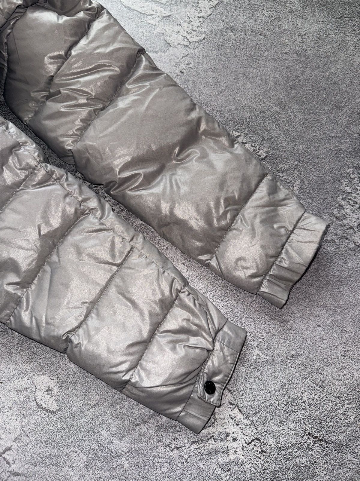 Designer × Moncler Moncler 2 Bady Giubbotto down quilted hooded down jacket Size M / US 6-8 / IT 42-44 - 24 Thumbnail