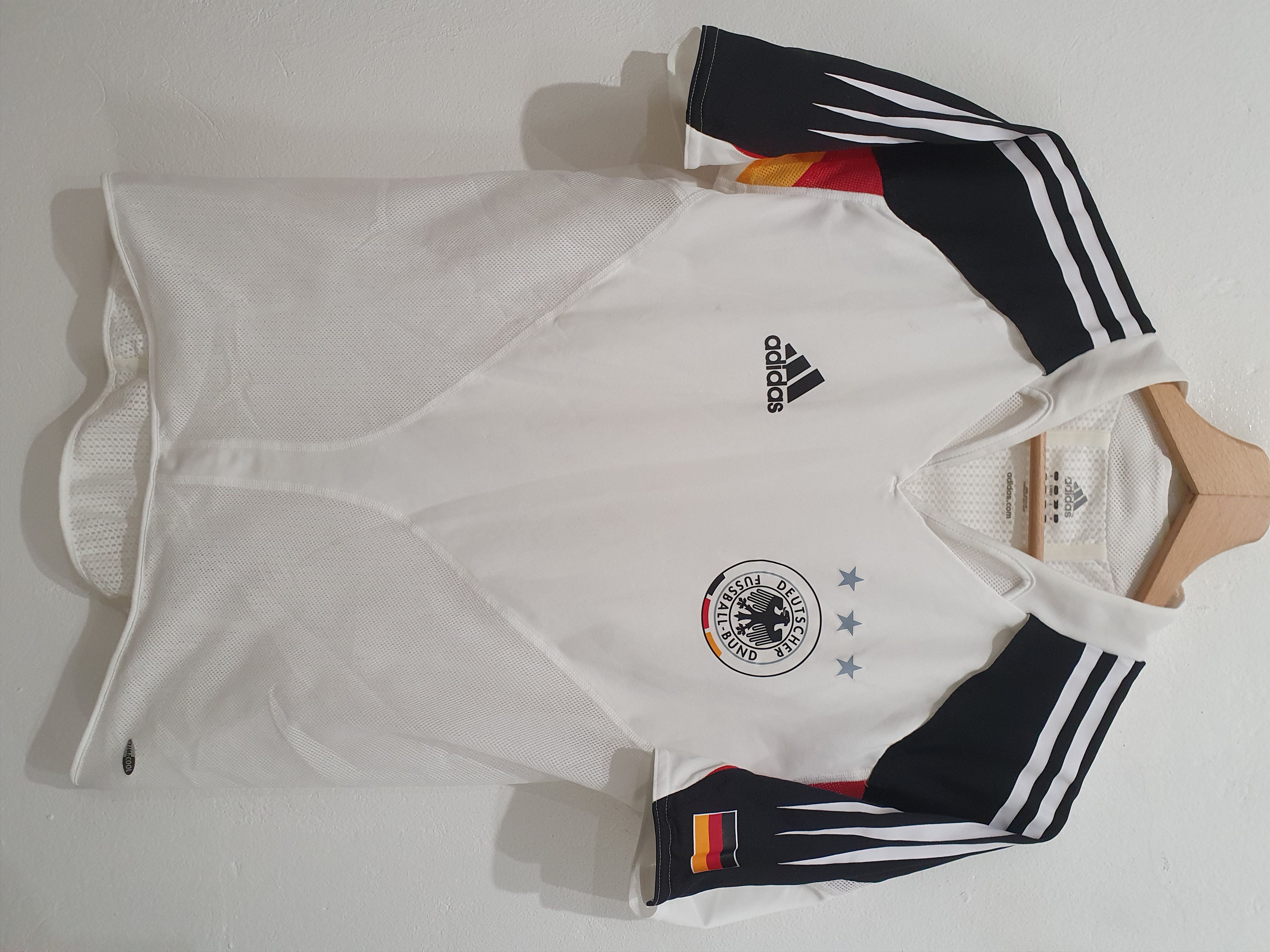 image of Adidas Deutschland Germany 2004 Size S Jersey Shirt in White, Men's