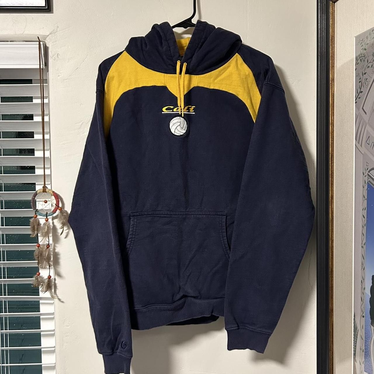 Vintage UC Volleyball Hoodie - M Size US M / EU 48-50 / 2 - 1 Thumbnail