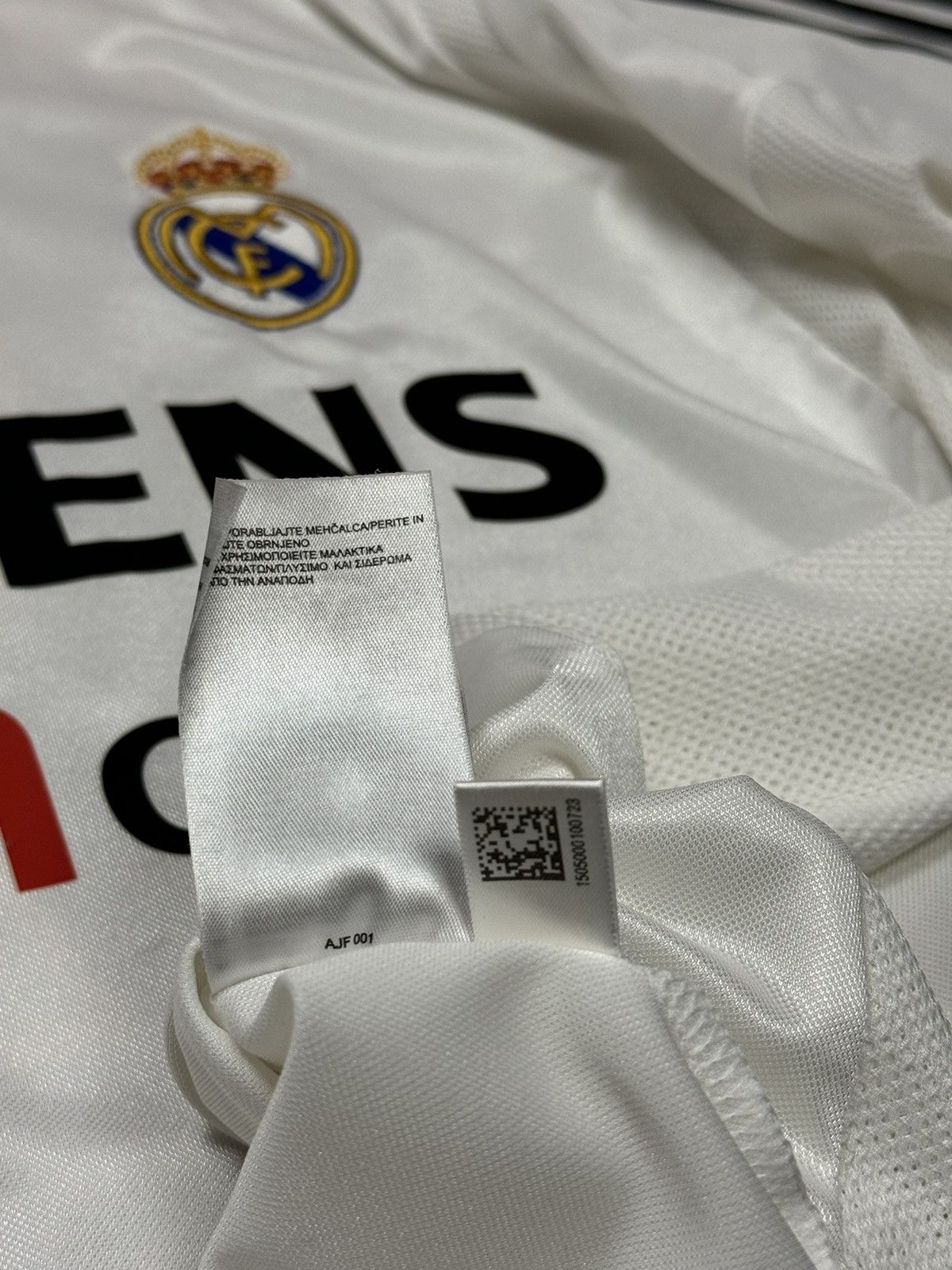 ADIDAS REAL MADRID SOCCER JERSEY VINTAGE 2004 #9 PICKFORD