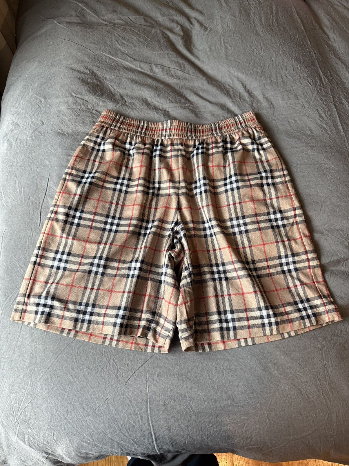 Burberry Vintage Check Shorts Archive Beige SS23 Size Medium