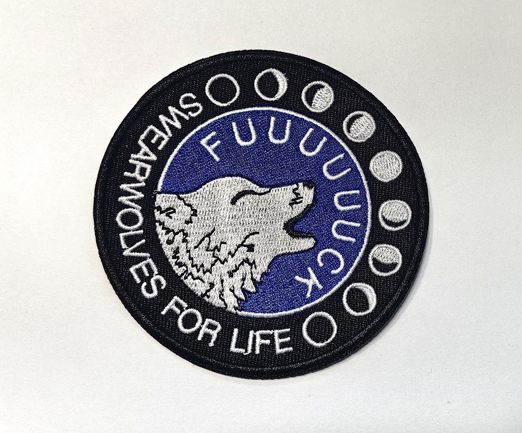 Handmade × Vintage SwearWolves For Life Embroidered Iron On Patch Size ONE SIZE - 1 Preview