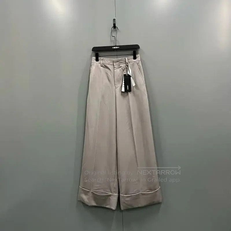 Louis Vuitton Louis Vuitton Summer Beige Cotton Women's Pants . Size 28" / US 6 / IT 42 - 1 Thumbnail
