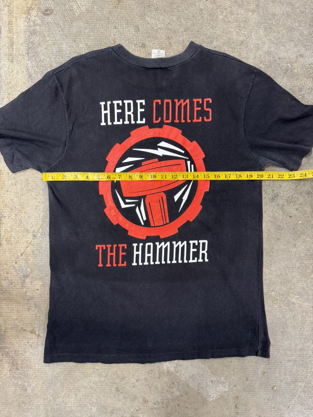 Vintage Vintage 1991 Mc Hammer Hip Hop Rap Black T-shirt Size large Size US L / EU 52-54 / 3 - 10 Thumbnail