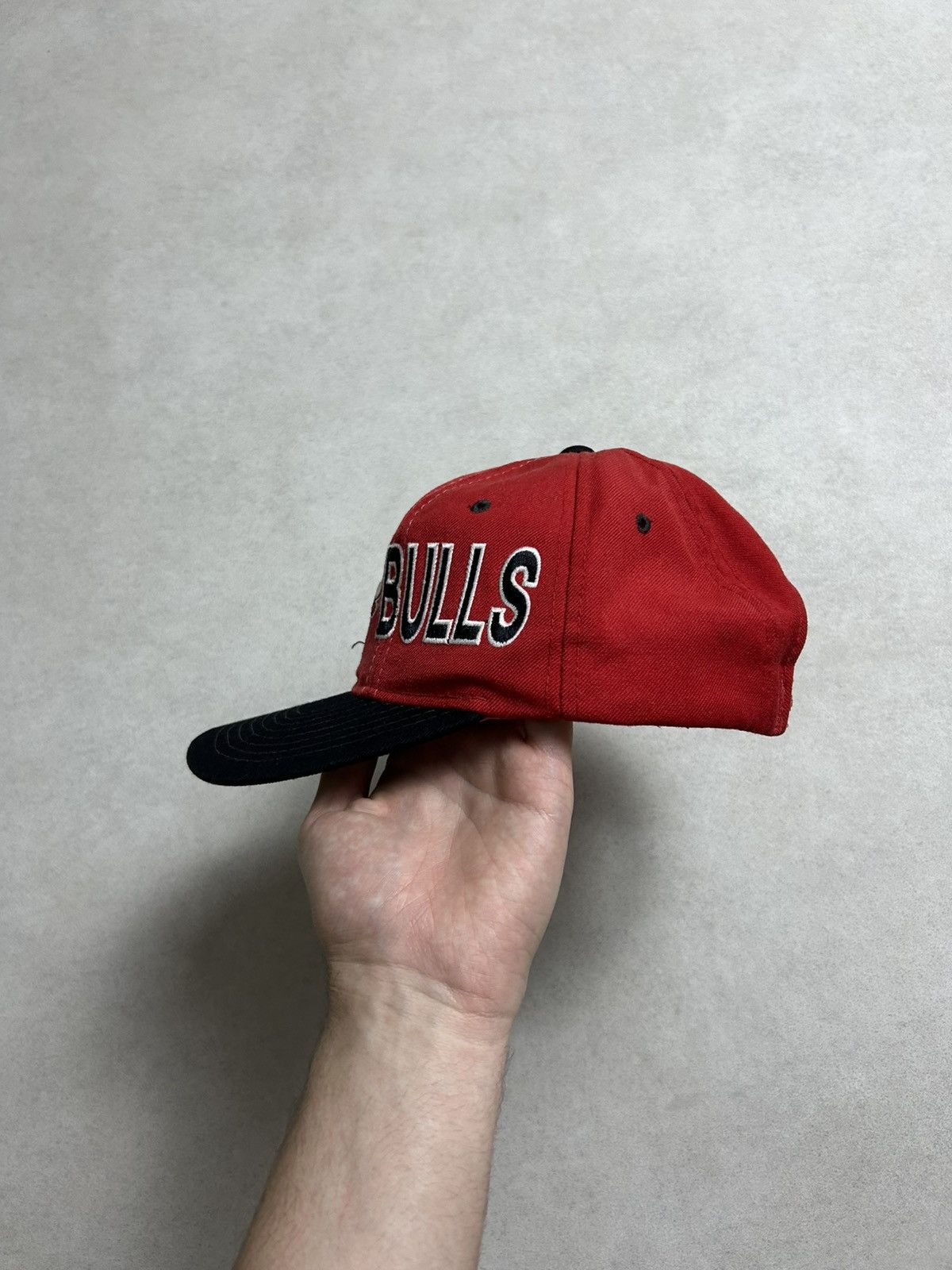 NBA × Vintage Rare Vintage Chicago Bulls Hat Size ONE SIZE - 4 Thumbnail
