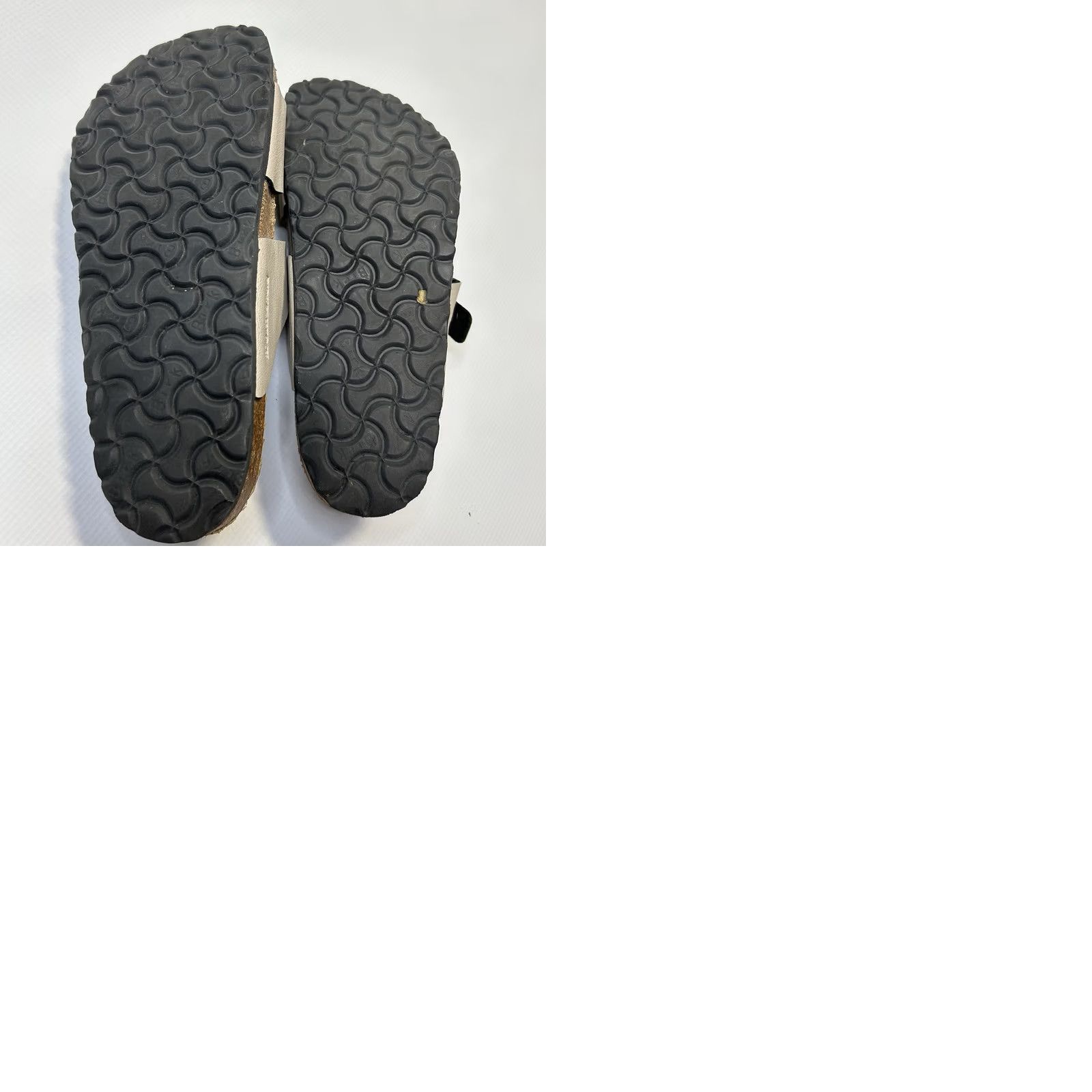 Birkenstock Birkenstock Sydney Sandals Women's Beige Tan Slip-On 7 38 Logo Arch Support Flat Heel Bohemian Retro Nature Outdoor Adjustable Straps Sandal Size US 7 / IT 37 - 9 Thumbnail