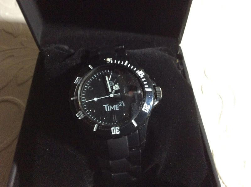 Designer LTd black dial plastic strap watch Size ONE SIZE - 9 Thumbnail