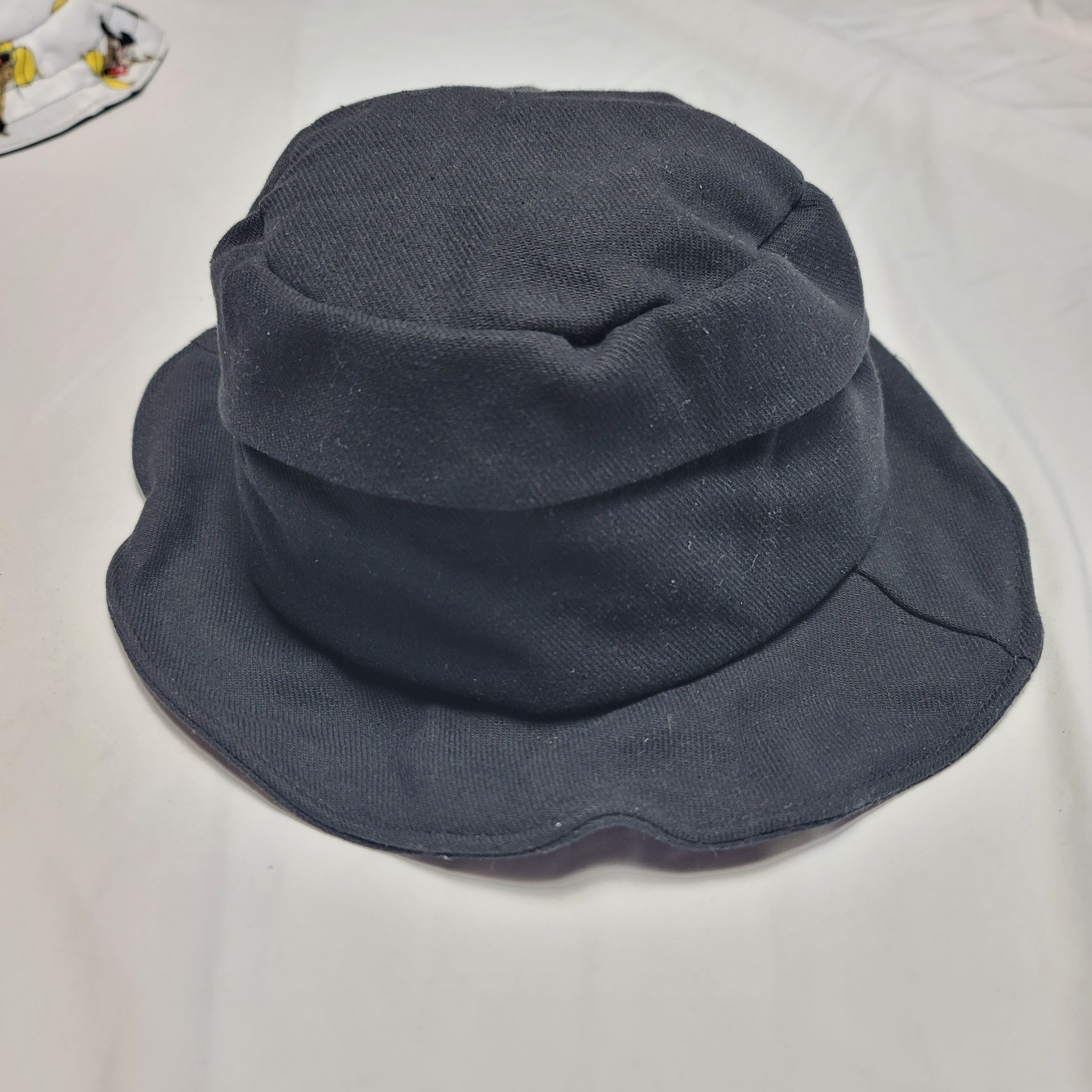 Japanese Brand Japanese Black Layered Bucket Hat with adjustable wired brim Size ONE SIZE - 3 Thumbnail