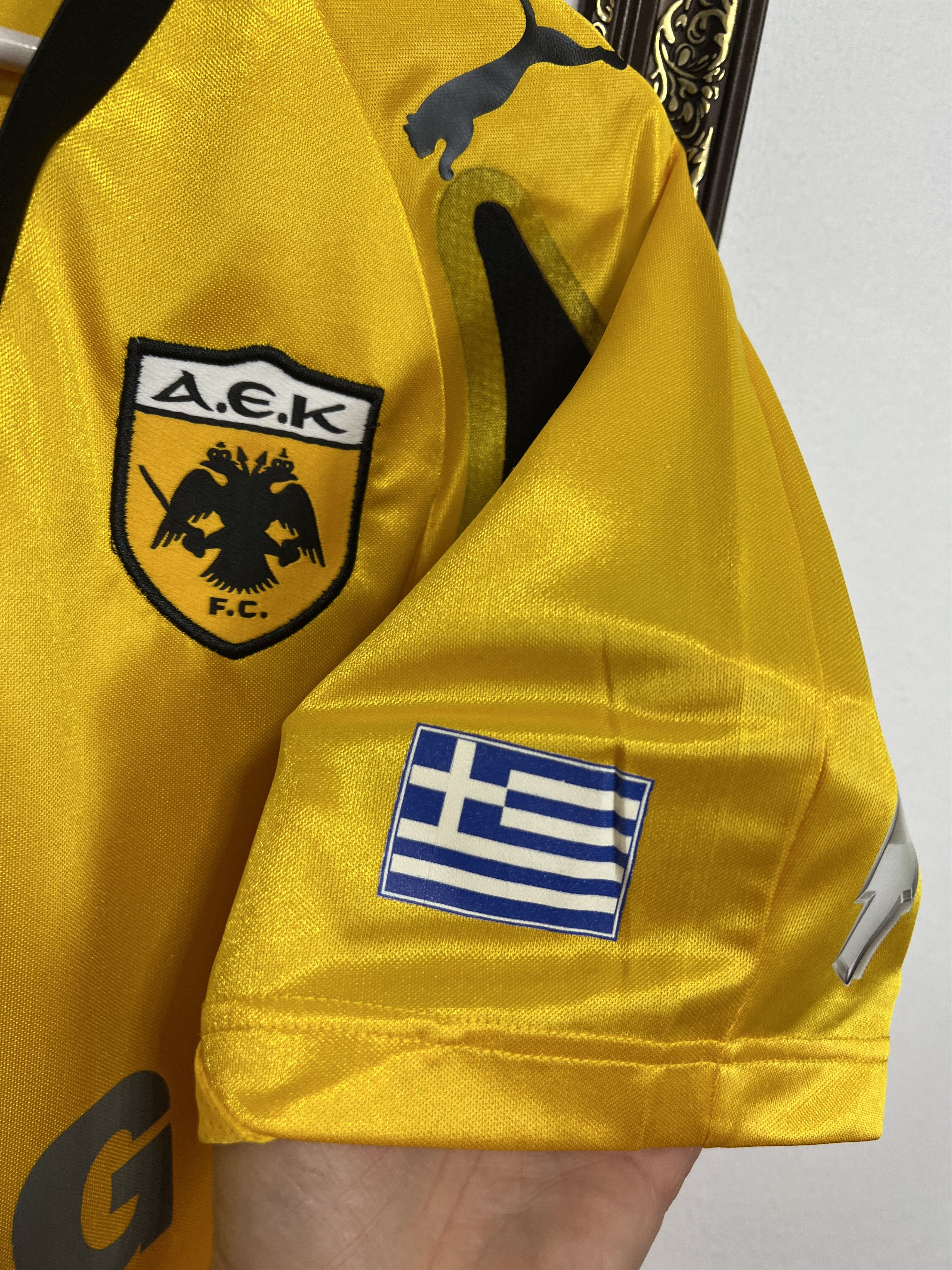 Puma AEK Athens football shirt #99 Cezar Player Issue Jersey Size US XXS / EU 40 - 6 Thumbnail
