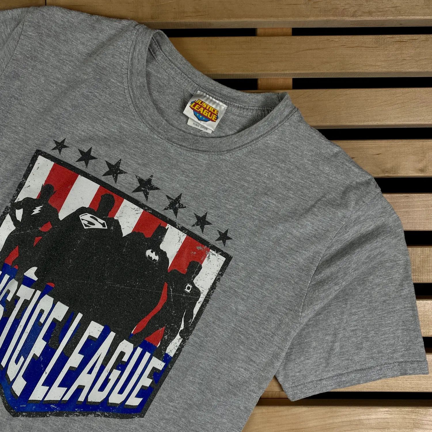 DC Comics × Vintage Mens Vintage T Shirt Justic League Size M Size US M / EU 48-50 / 2 - 2 Thumbnail
