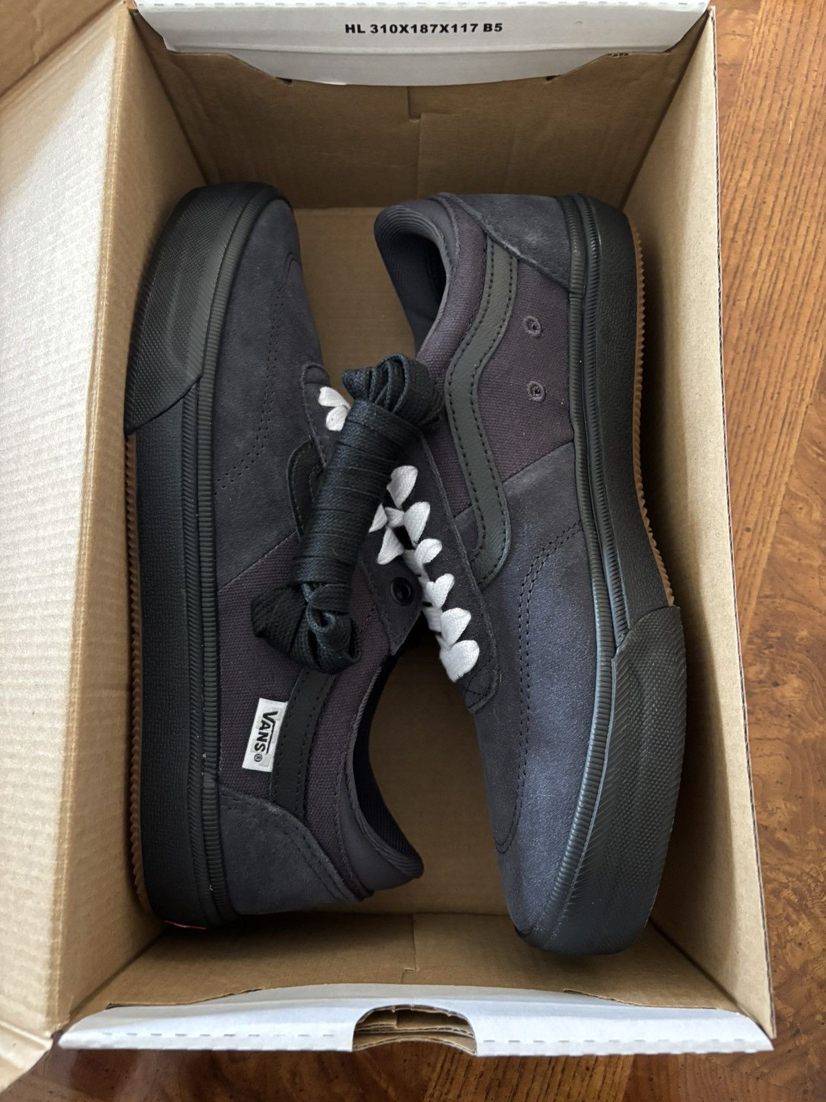 Vans Vans Gilbert Crockett ‘Dark Navy’ Size US 6.5 / EU 39-40 - 9 Thumbnail