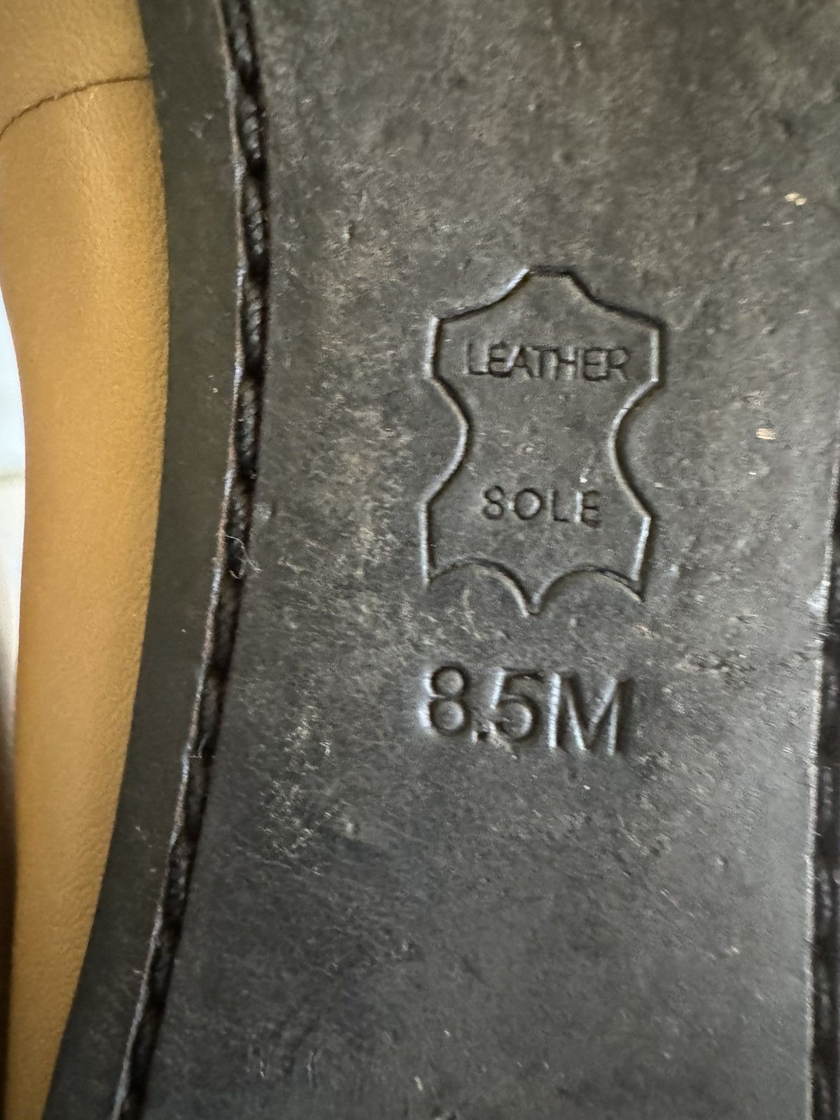 Tory Burch TORY BURCH Beige/Black Leather Ballet Flats 8.5 Size US 8.5 / IT 38.5 - 8 Thumbnail