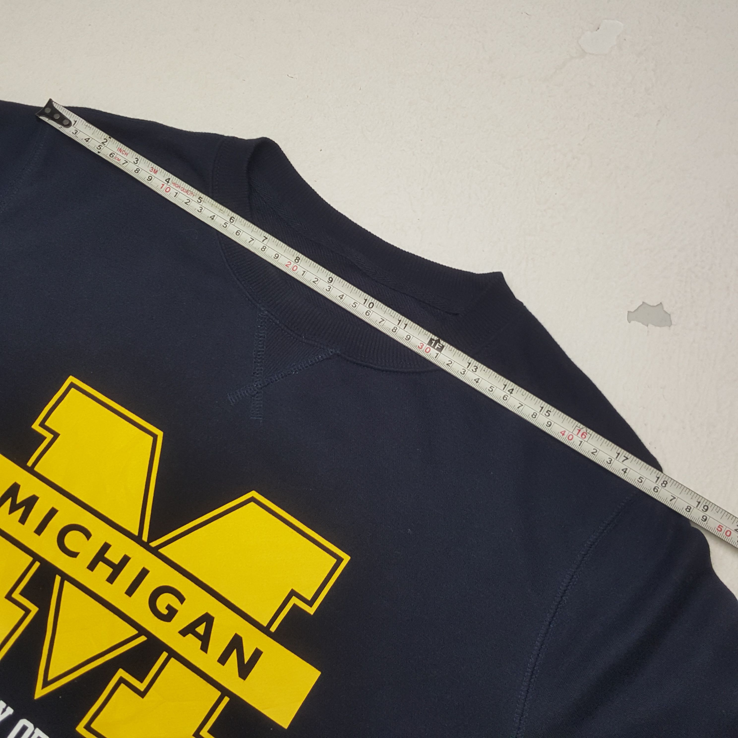 GU × Vintage Vintage University Of Michigan Sweatshirt Size US M / EU 48-50 / 2 - 5 Thumbnail