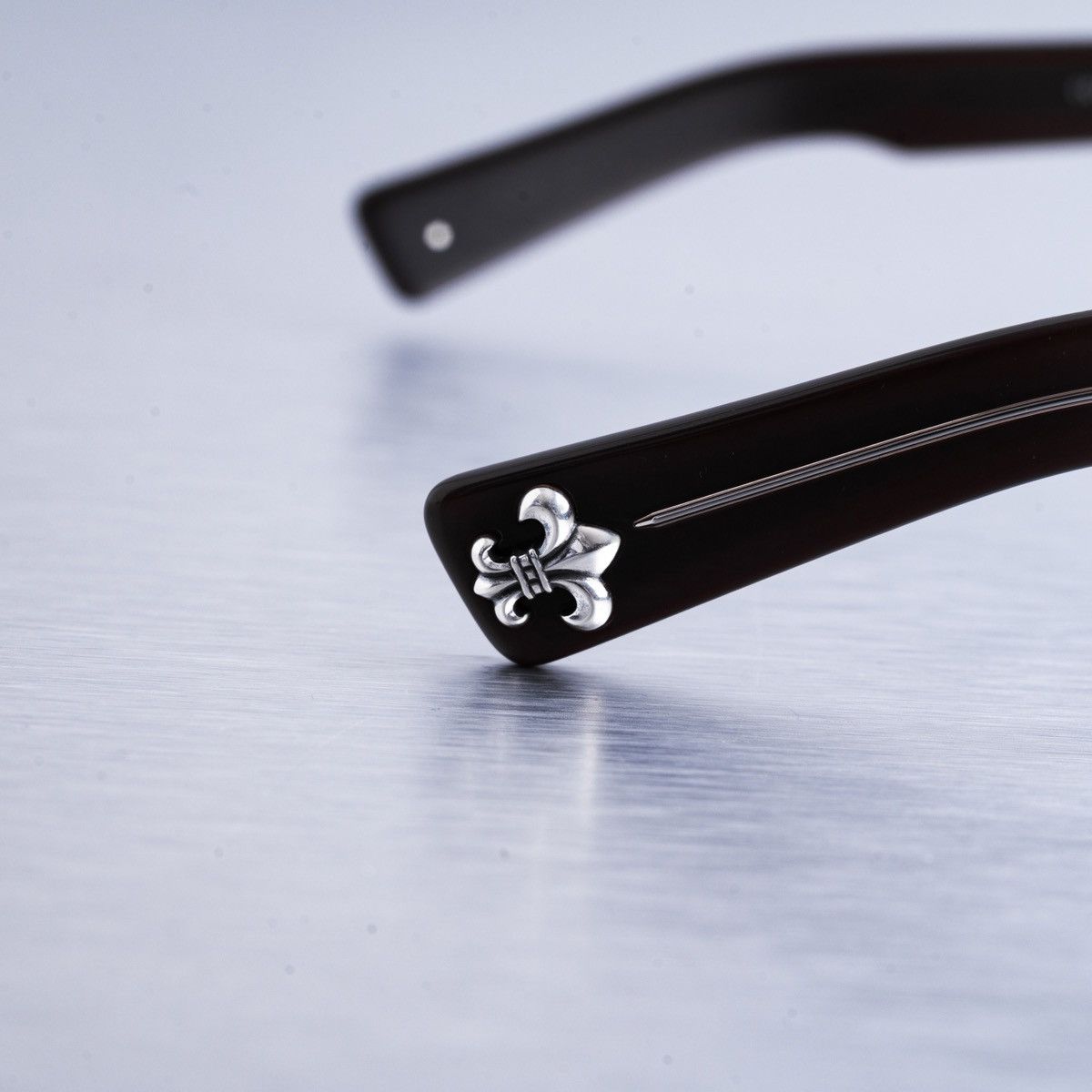 Chrome Hearts CHROME HEARTS SEE YOU IN TEA CLASSIC BROWN GLASSES Size ONE SIZE - 8 Thumbnail