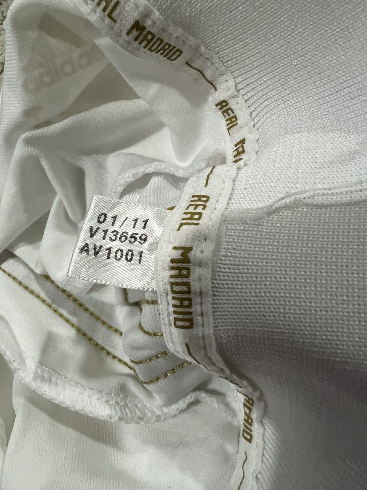 Adidas Vintage 2011-12 Adidas Real Madrid Home Jersey Ronaldo Size US M / EU 48-50 / 2 - 5 Thumbnail