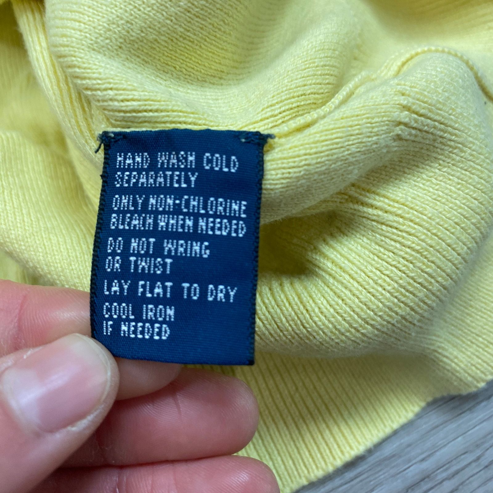 Polo Ralph Lauren × Vintage Vintage Polo Ralph Lauren Pima Cotton V Neck Sweater Mediu Size US M / EU 48-50 / 2 - 7 Thumbnail