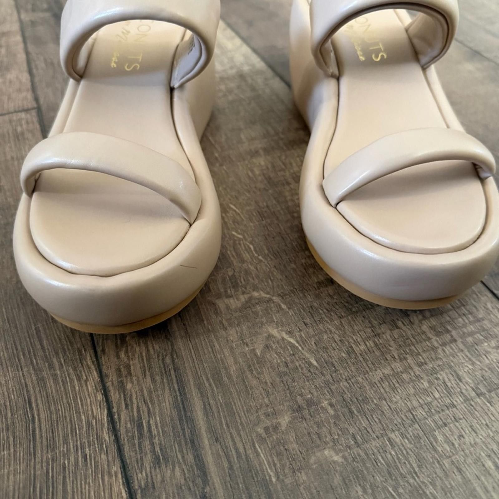 Other Coconuts by Matisse ‘Unique’ Wedge Sandals Size US 9 / IT 39 - 4 Thumbnail