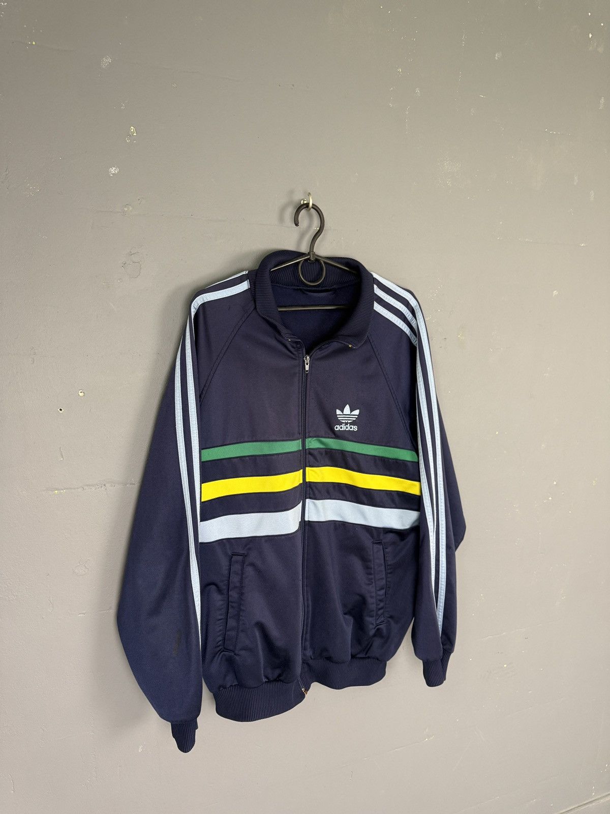 Adidas Adidas Vintage Jacket Size US M / EU 48-50 / 2 - 1 Thumbnail