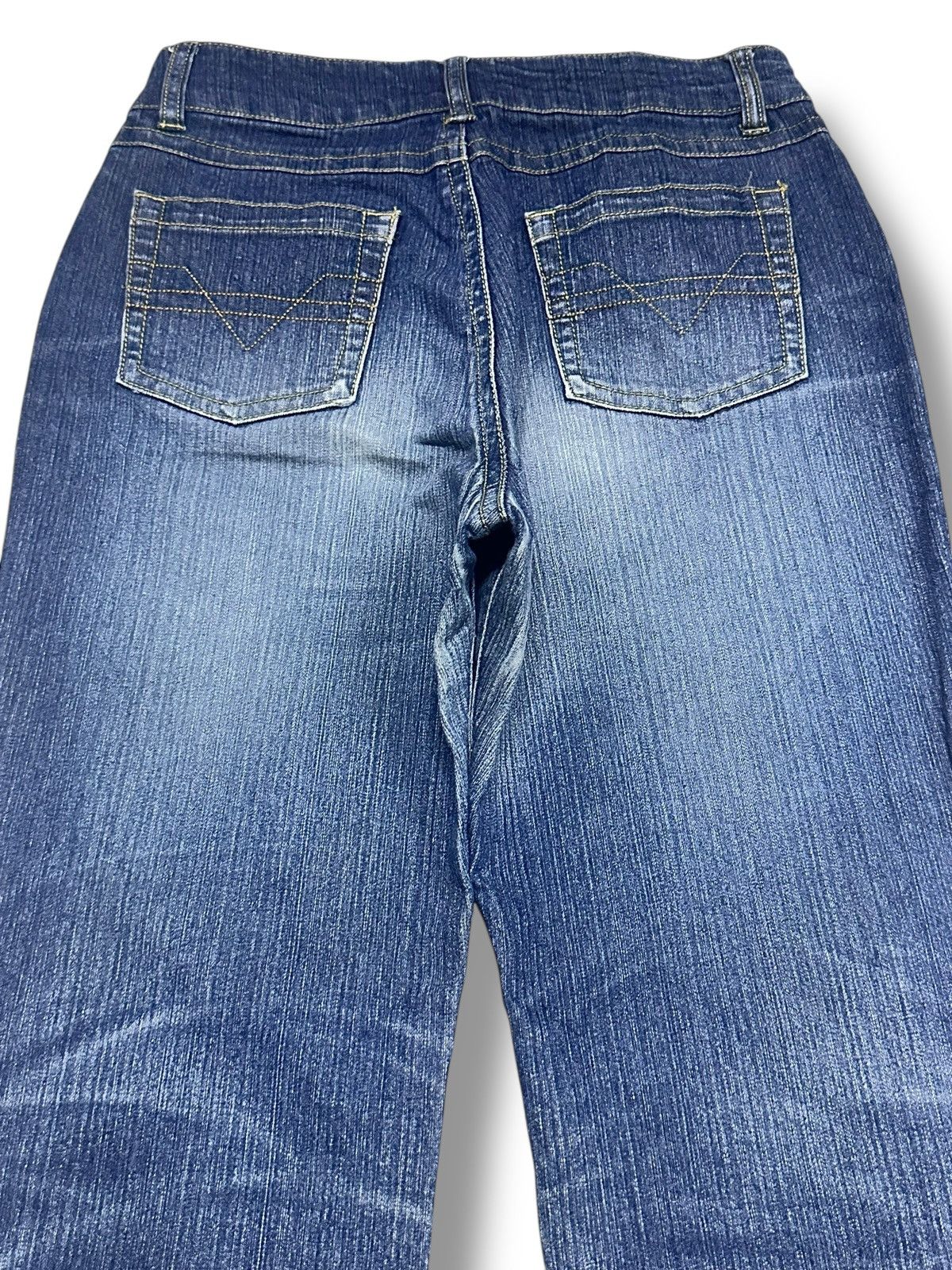 Japanese Brand Bootcut Style With Faded Wash and Thunder Striked Size US 28 / EU 44 - 5 Thumbnail