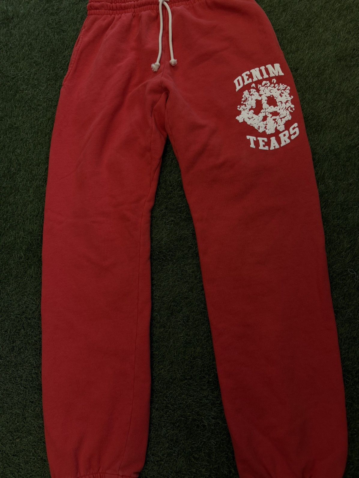 DENIM TEARS Denim Tears Logo Sweatpants Size L Red (NEW) Size US 33 - 6 Thumbnail