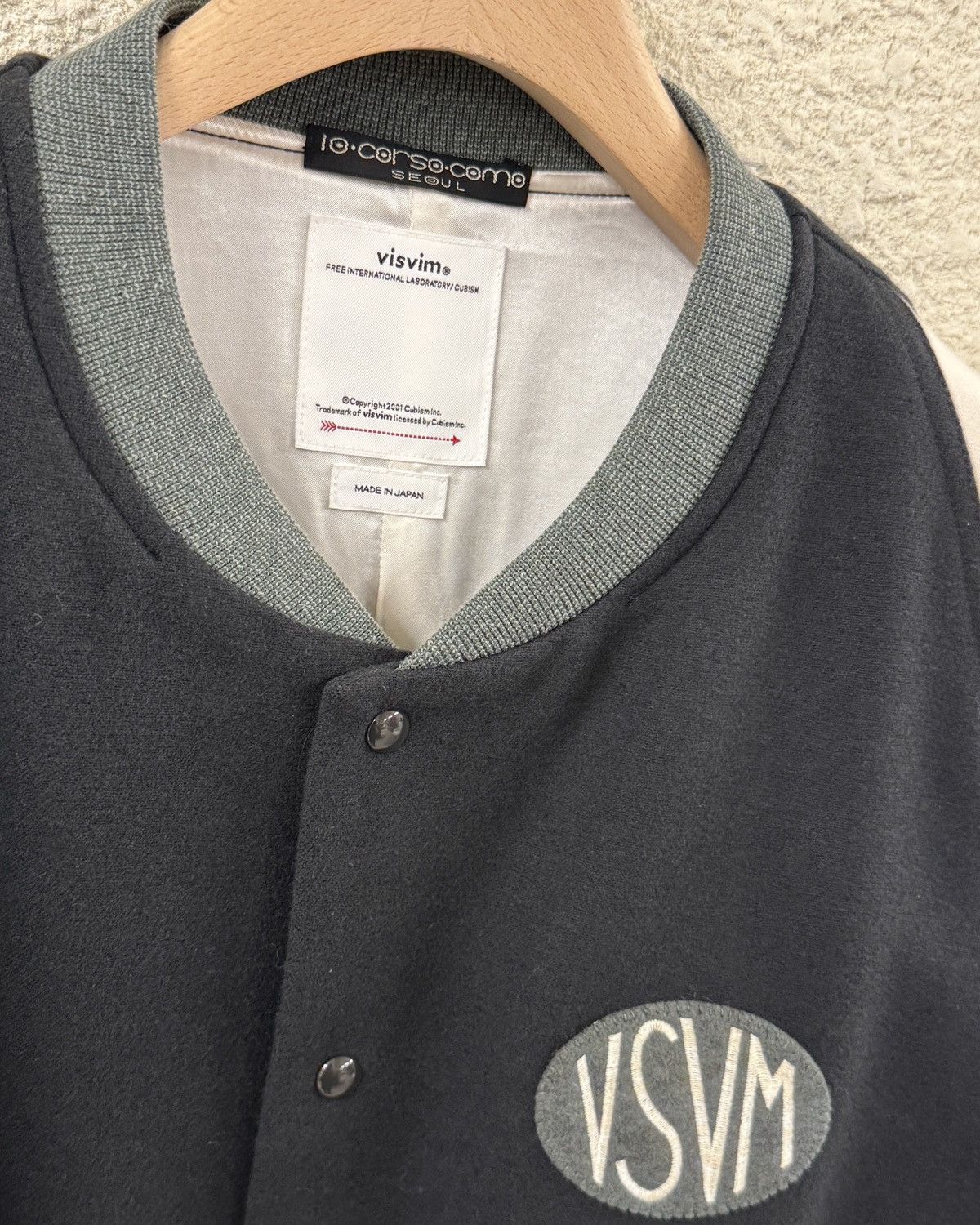 Visvim Visvim VSM Varsity Jacket Black/Ivory Size 4 Size US XL / EU 56 / 4 - 3 Thumbnail