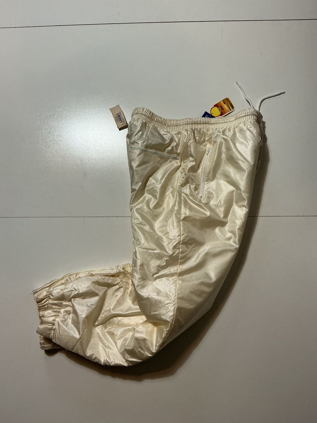 Vintage Vintage NWT Hot Music Thermofill Waterproof Snowboard Pants Size US 34 / EU 50 - 2 Thumbnail