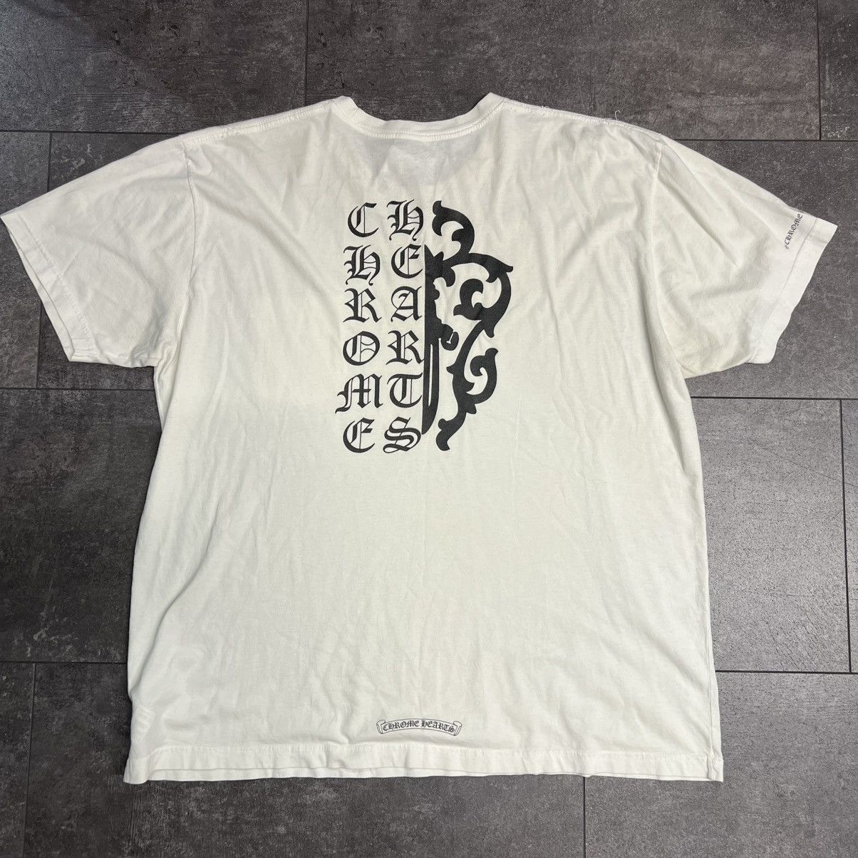 Chrome Hearts Chrome Hearts Dagger Pocket T-Shirt White Size US XXL / EU 58 / 5 - 2 Thumbnail