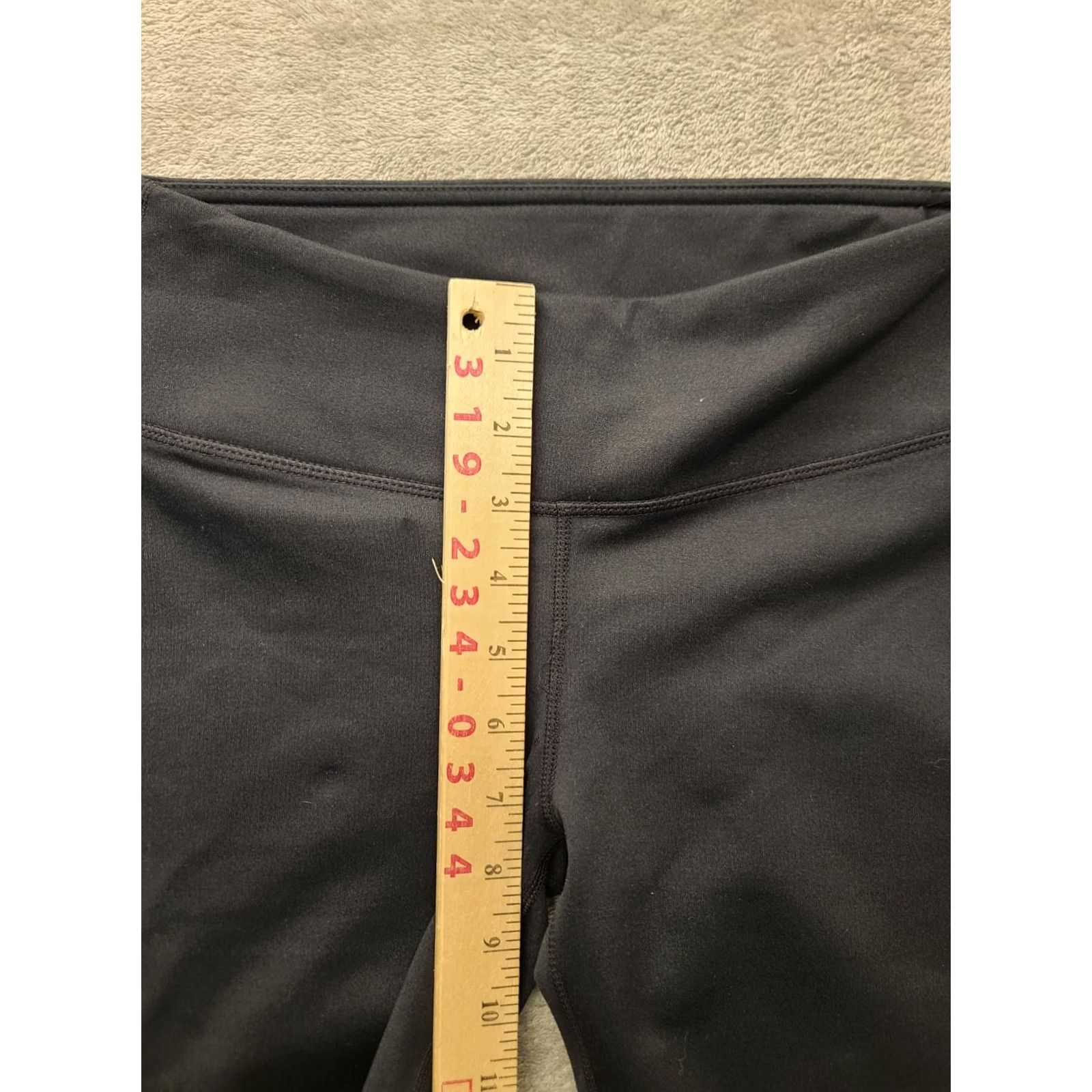 Fabletics Fabletics Salar Capri Leggings Womens XSXXS Activewear Black NWT Yoga/Workout Pants Size 24" / US 00 / IT 34 - 6 Thumbnail
