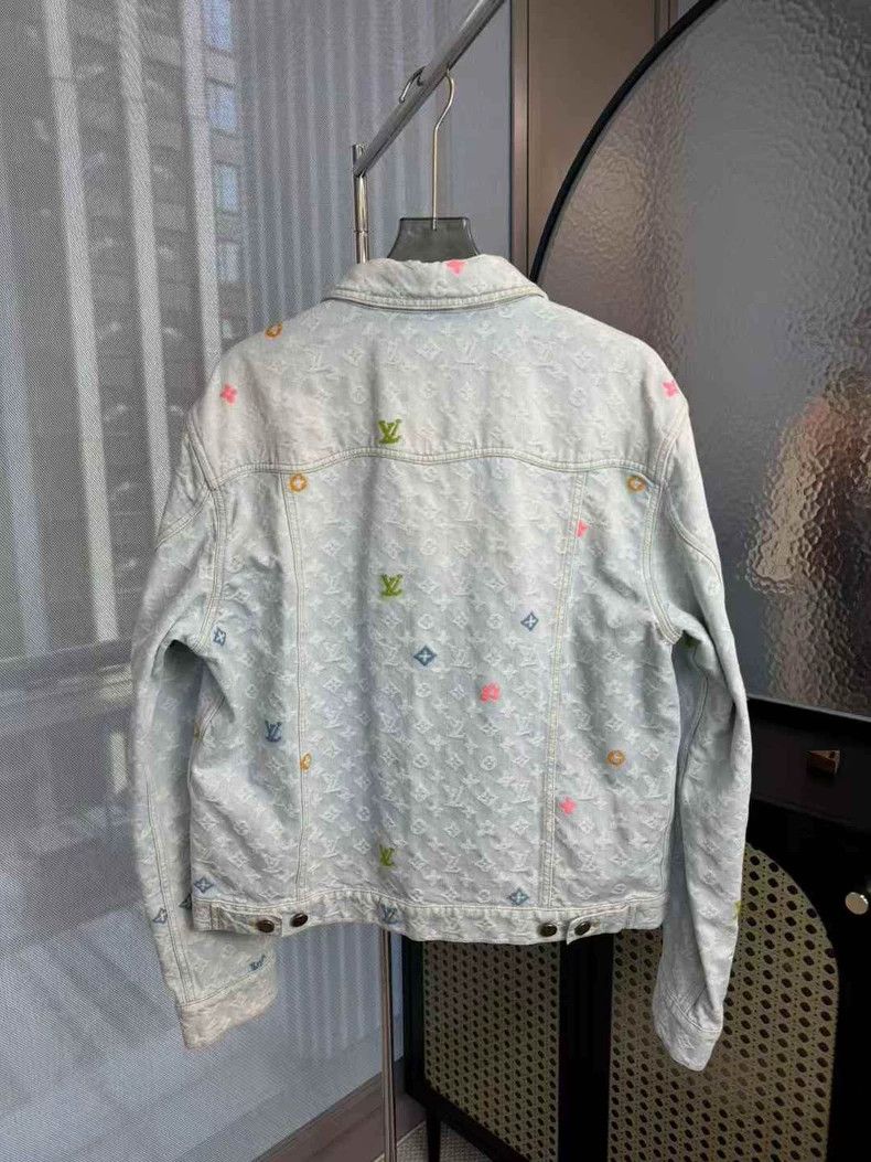 Louis Vuitton Louis Vuitton Tyler co-branded vintage denim jacket Size US L / EU 52-54 / 3 - 2 Thumbnail