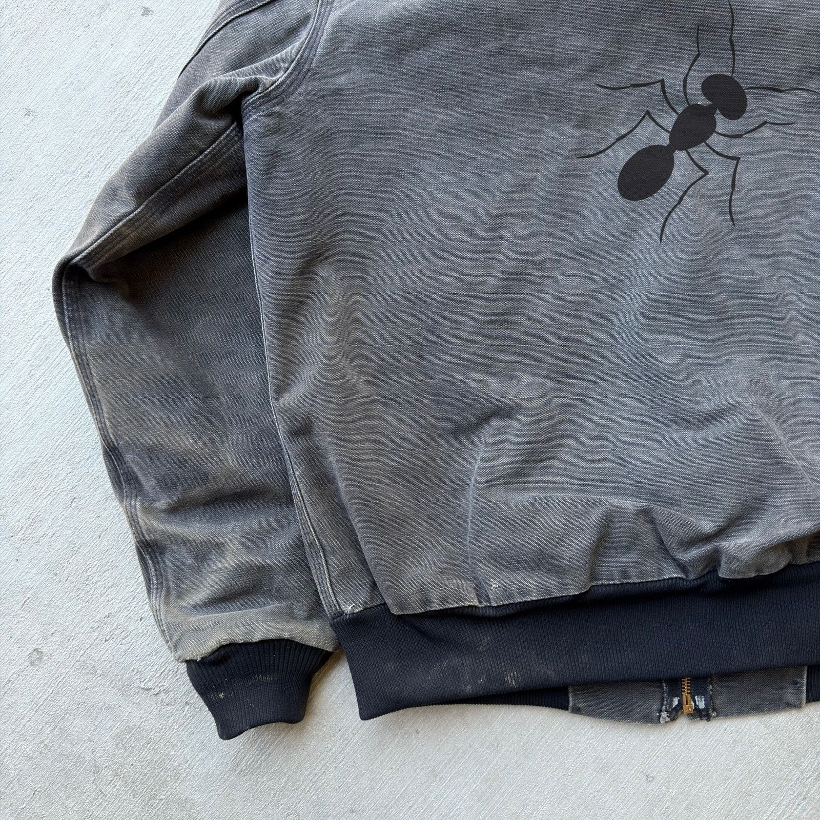 Carhartt × Vintage Carhartt faded black hooded work wear jacket Size US L / EU 52-54 / 3 - 6 Thumbnail