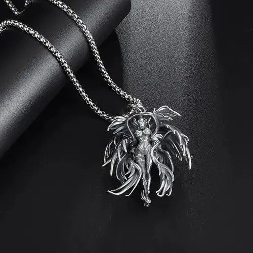 Jewelry × Vintage Baby Angel Necklace Size ONE SIZE - 1 Thumbnail