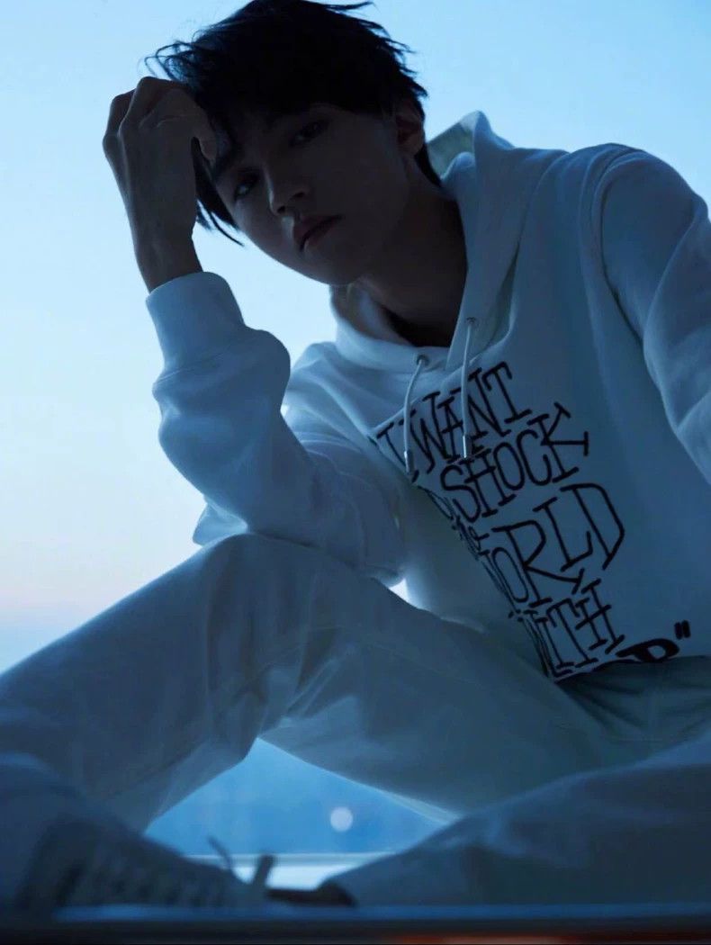 Dior Dior White embroidered letter hoodie Size US XXS / EU 40 - 5 Thumbnail