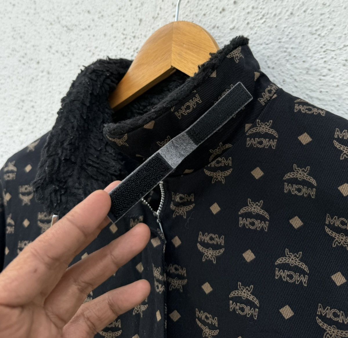 MCM MCM Legere Monogram Logo Lined Blanket Fleece Collar Jacket Size L / US 10 / IT 46 - 9 Thumbnail