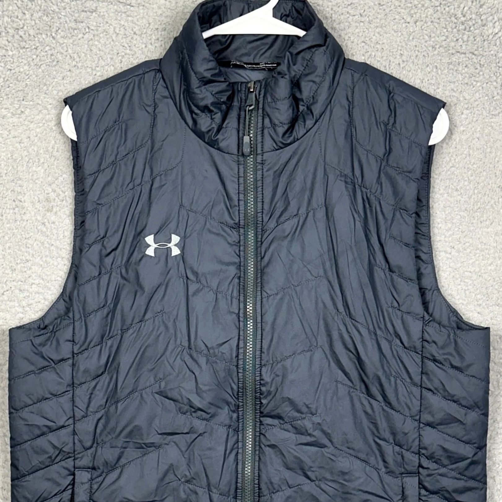 Under Armour Under Armour ColdGear Vest Mens Medium Black Quilted Puffer Full Zip Size US M / EU 48-50 / 2 - 2 Thumbnail