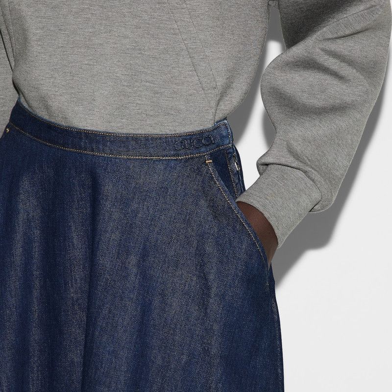 Gucci oc11z1125 Regular Fit Embroidered Denim Skirt in Dark Blue Size 26" / US 2 / IT 38 - 6 Thumbnail
